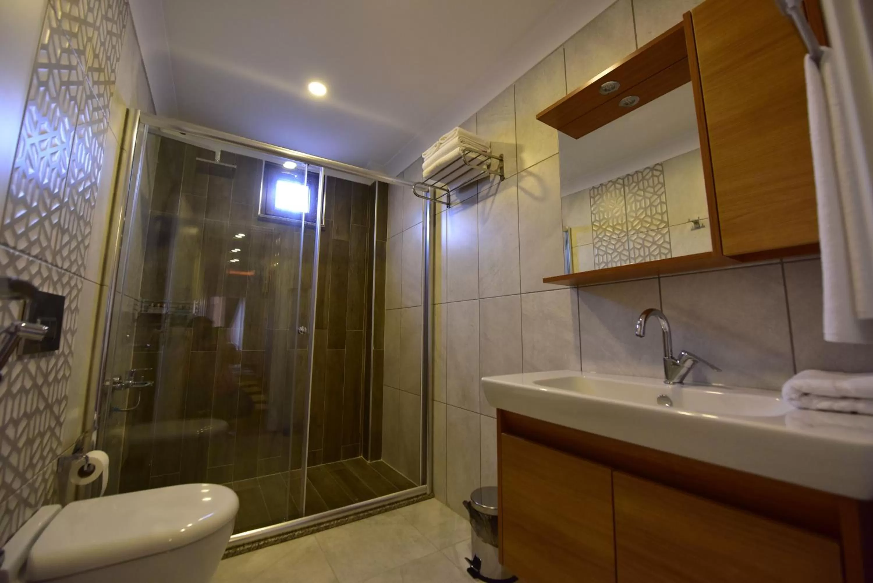 Bathroom in İnanlar Airport Residence