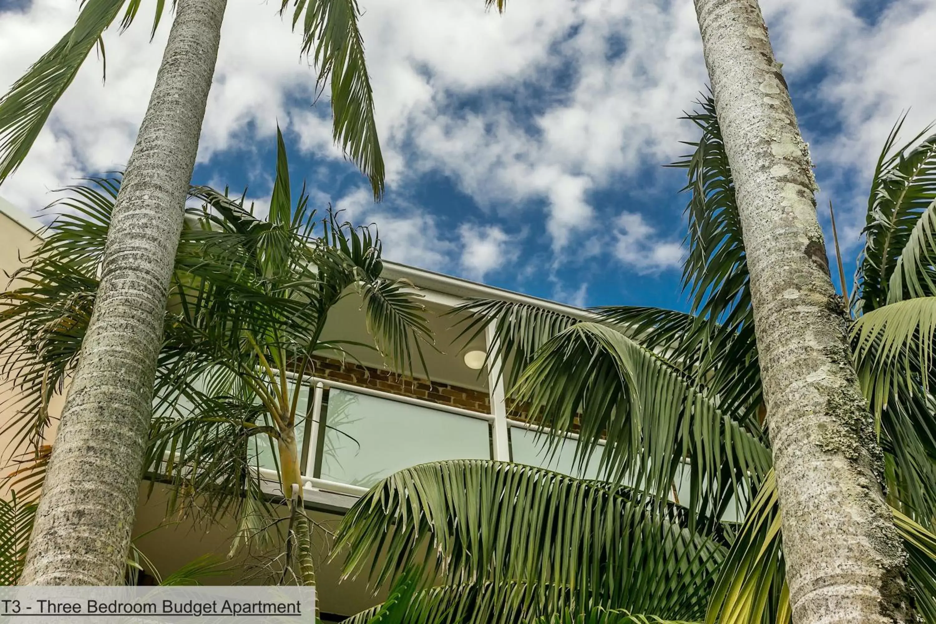 Property Building in The Terraces Main Beach