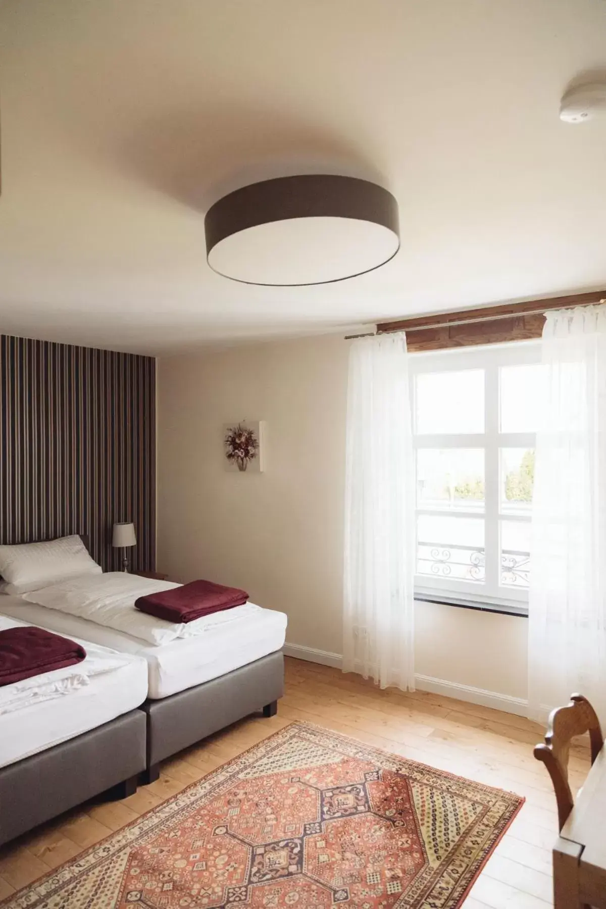 Double or Twin Room with Private Bathroom - single occupancy in Altes Pfarrhaus Double or Twin Room with Private Bathroom - single occupancy in Altes Pfarrhaus