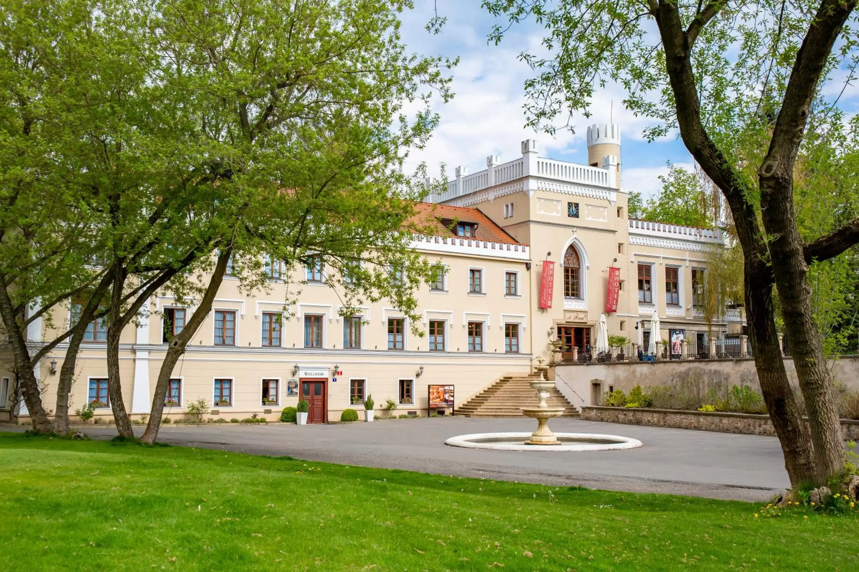 Property Building in Chateau St. Havel - Wellness Hotel