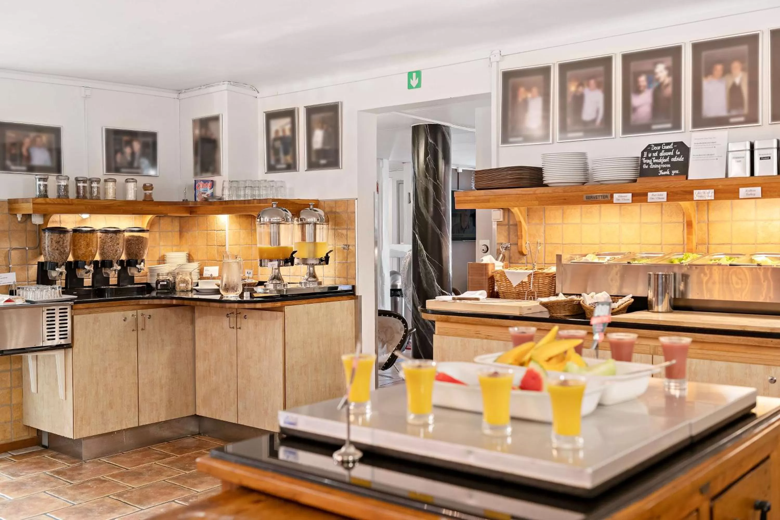 Breakfast in Best Western Hotel Anno 1937