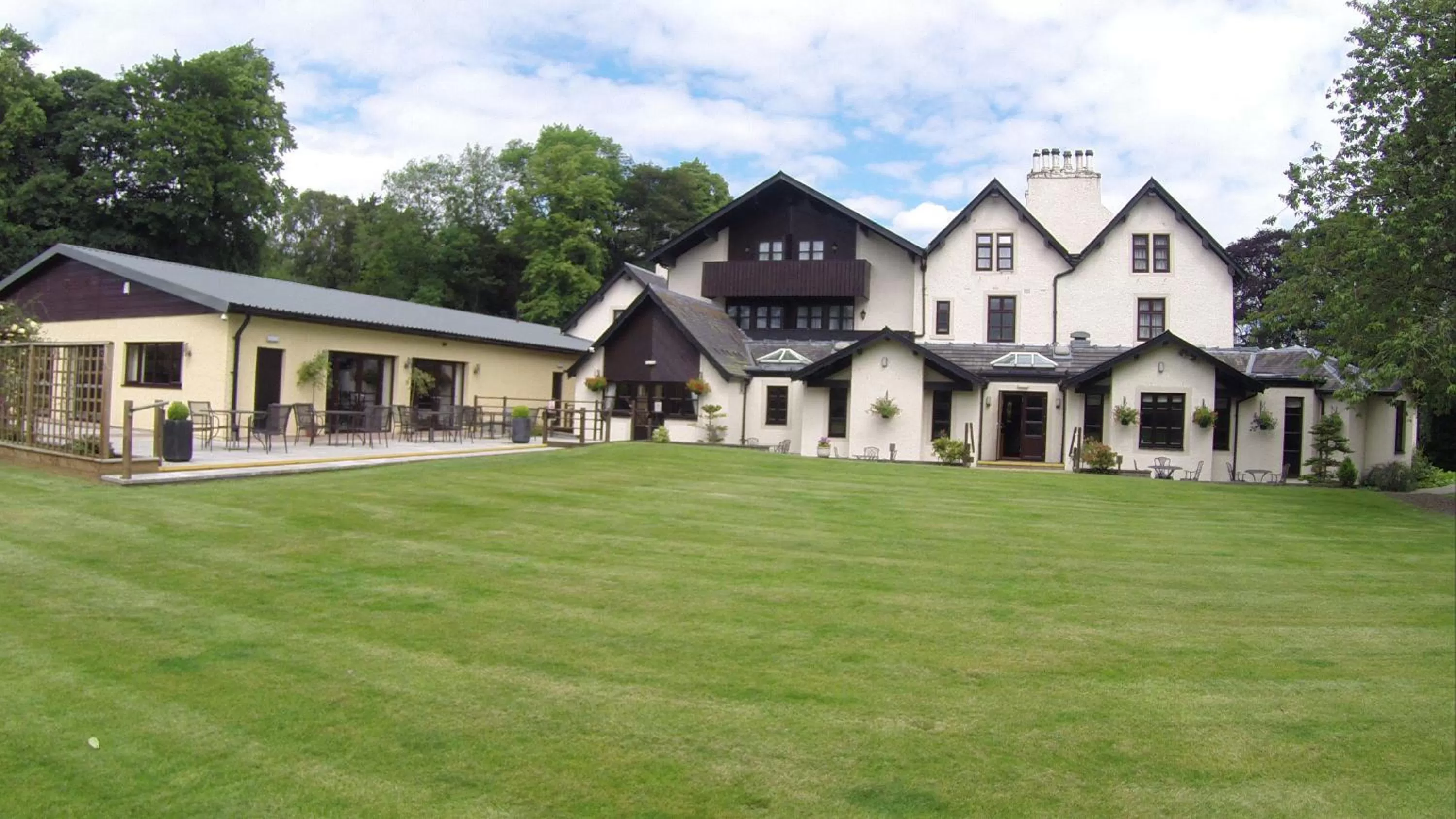 Garden in All Seasons Philipburn, BW Signature Collection