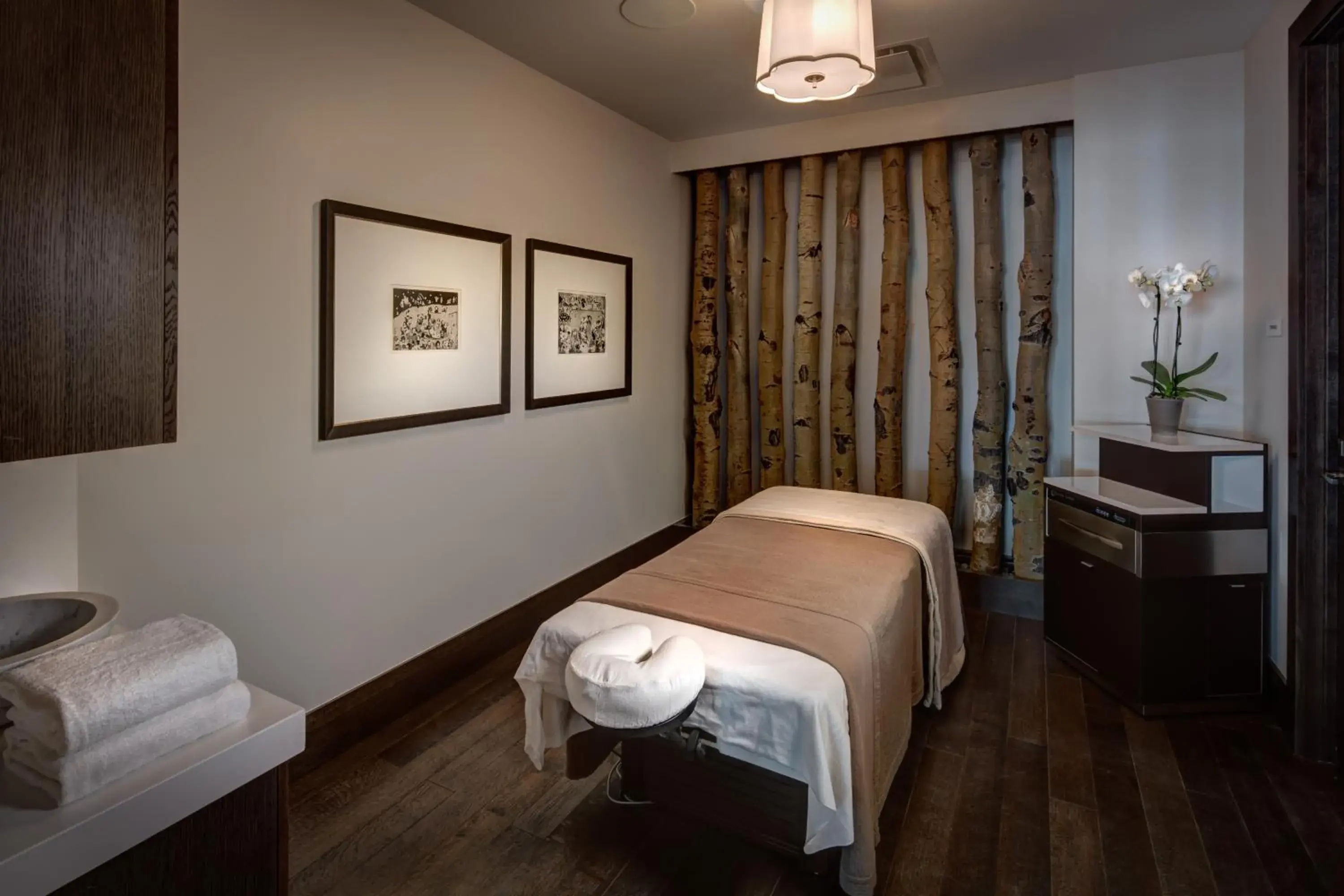Massage, Bed in Stein Eriksen Residences