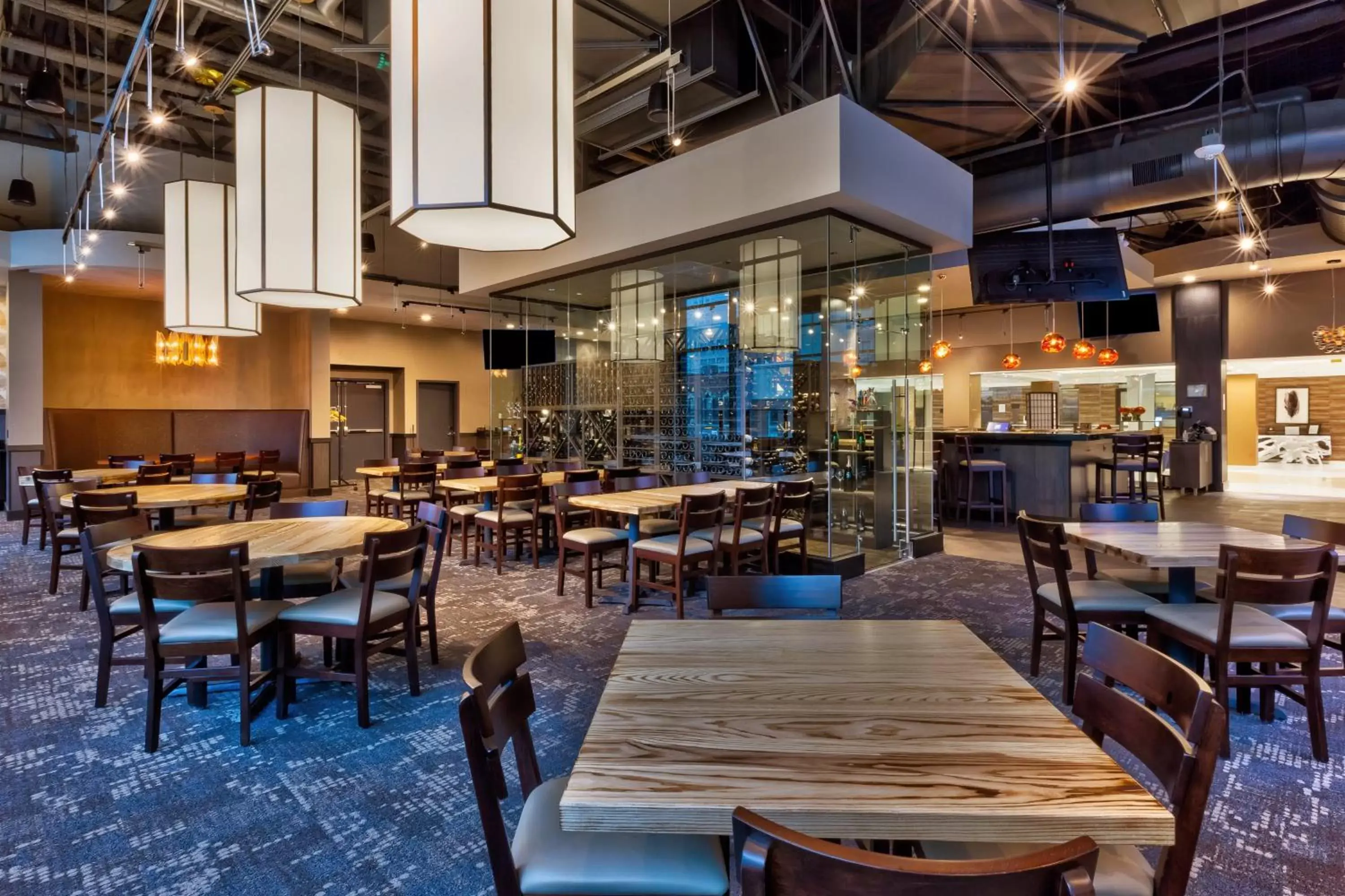 Restaurant/places to eat in Hotel Indigo Rochester - Mayo Clinic Area by IHG Restaurant/places to eat in Hotel Indigo Rochester - Mayo Clinic Area by IHG