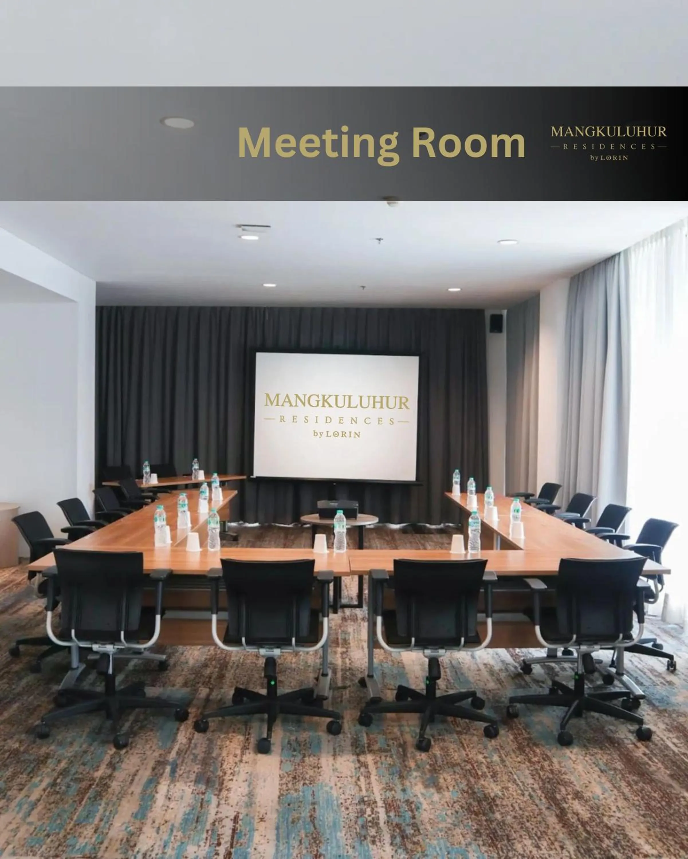 Meeting/conference room in Crowne Plaza Jakarta Residences, an IHG Hotel