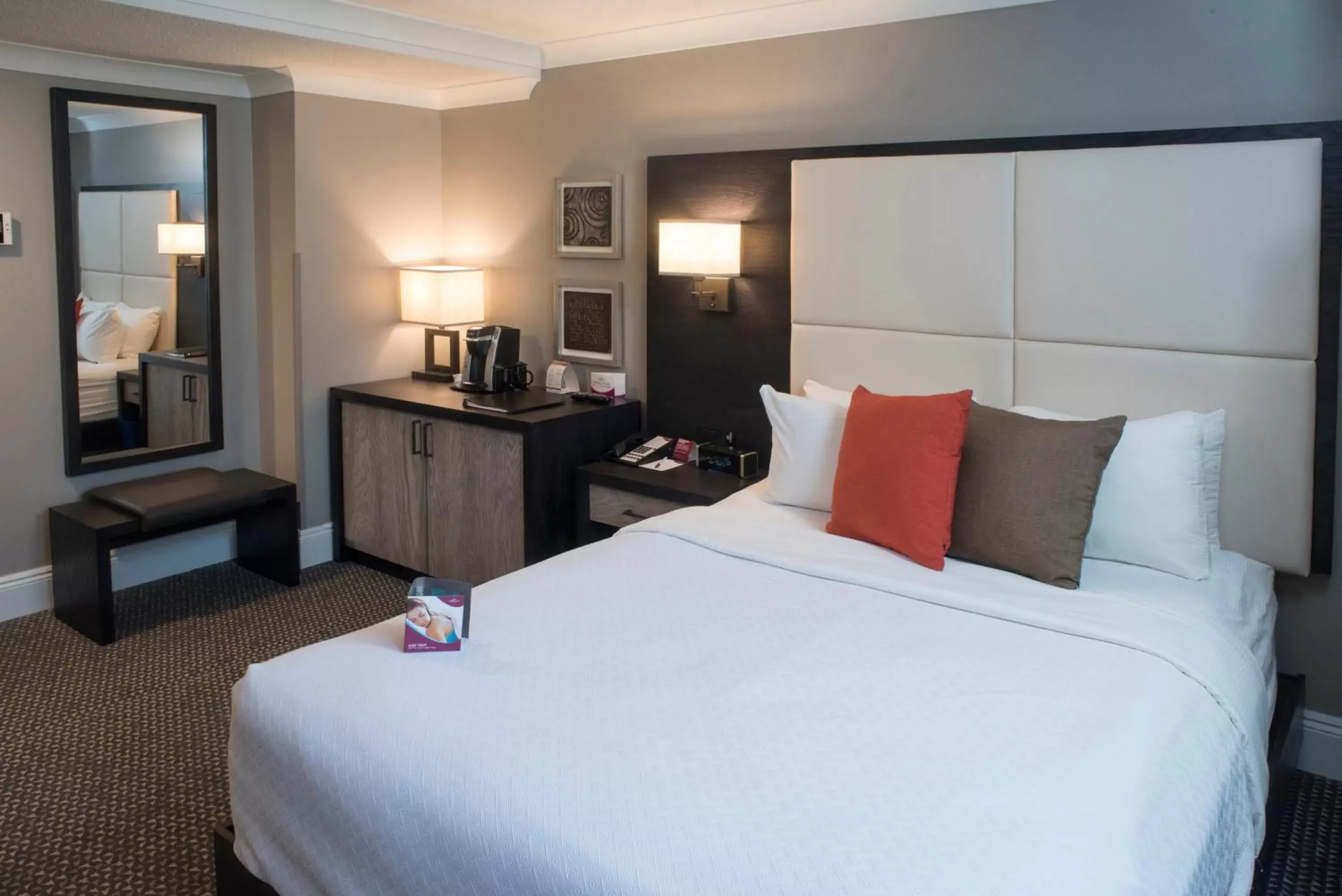 Photo of the whole room, Bed in Crowne Plaza Fredericton Lord Beaverbrook by IHG Photo of the whole room, Bed in Crowne Plaza Fredericton Lord Beaverbrook by IHG