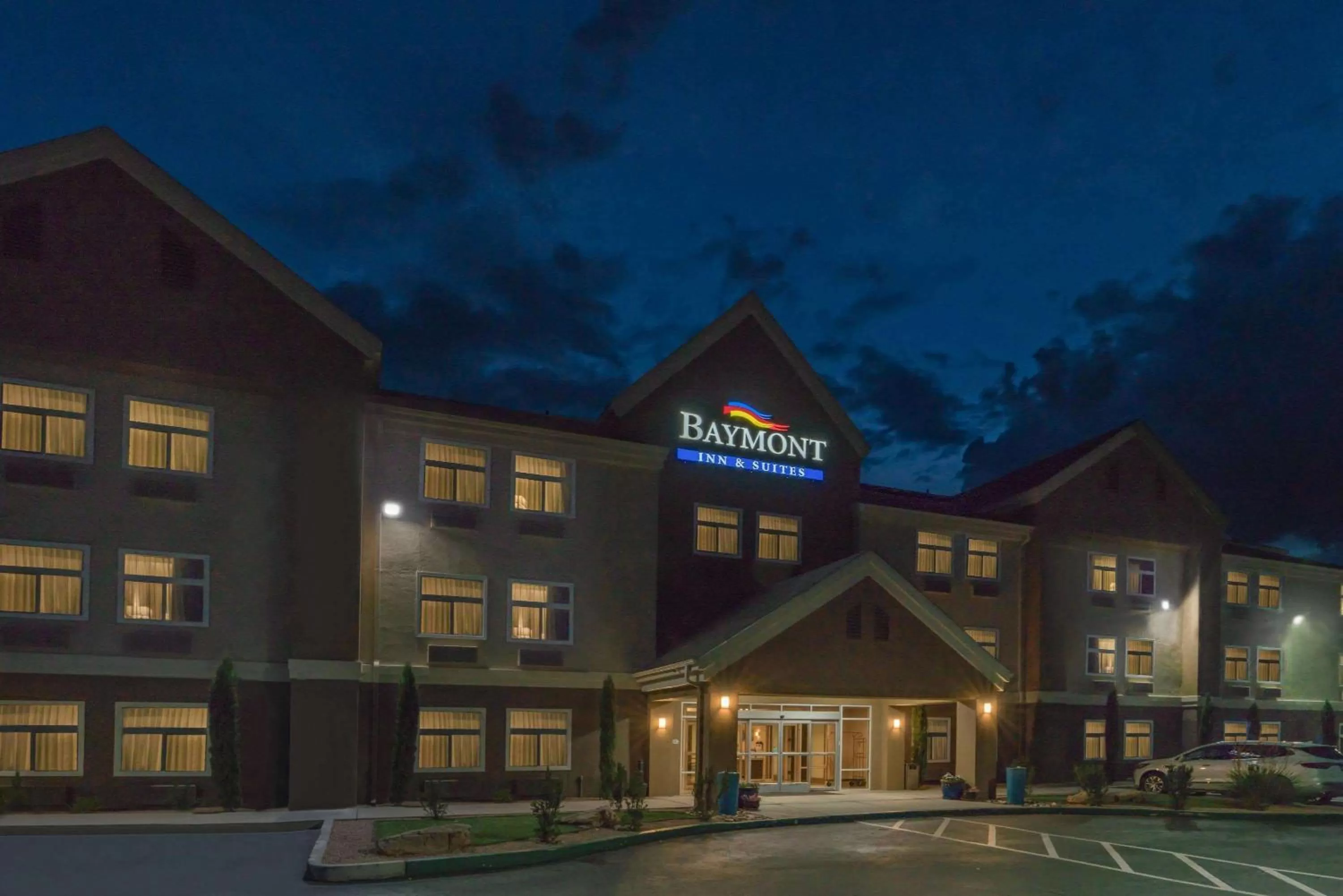 Property building in Baymont by Wyndham Albuquerque Airport