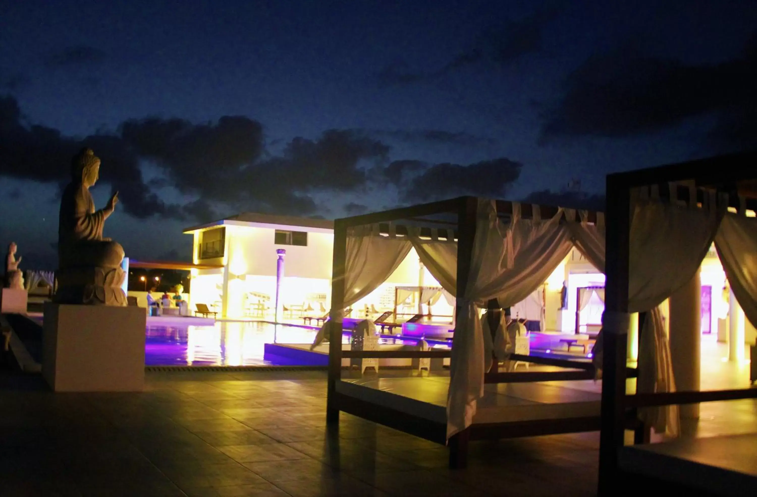 Night in Hotel LIVVO Budha Beach