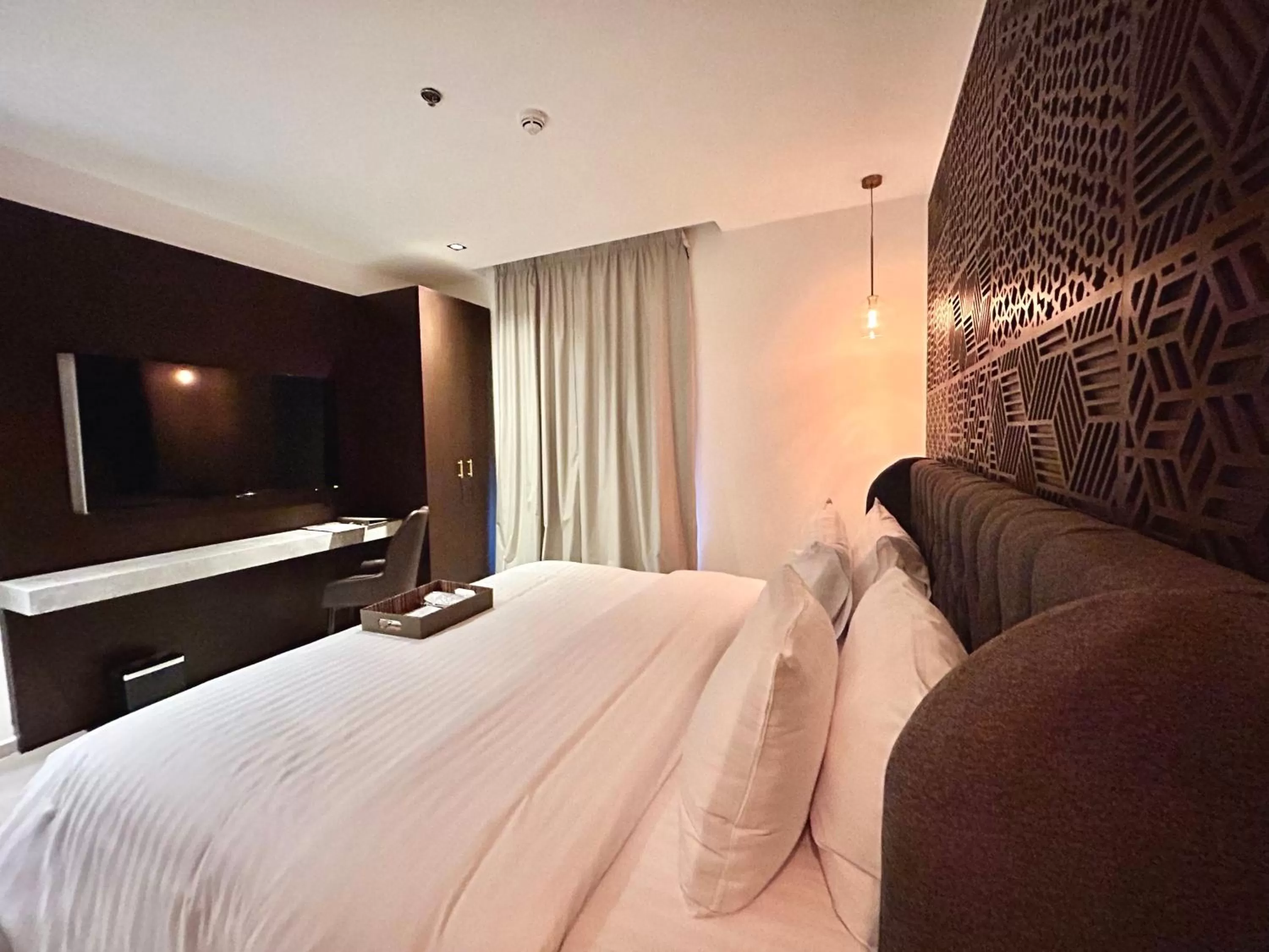 Bedroom, Bed in Tajreed Suites