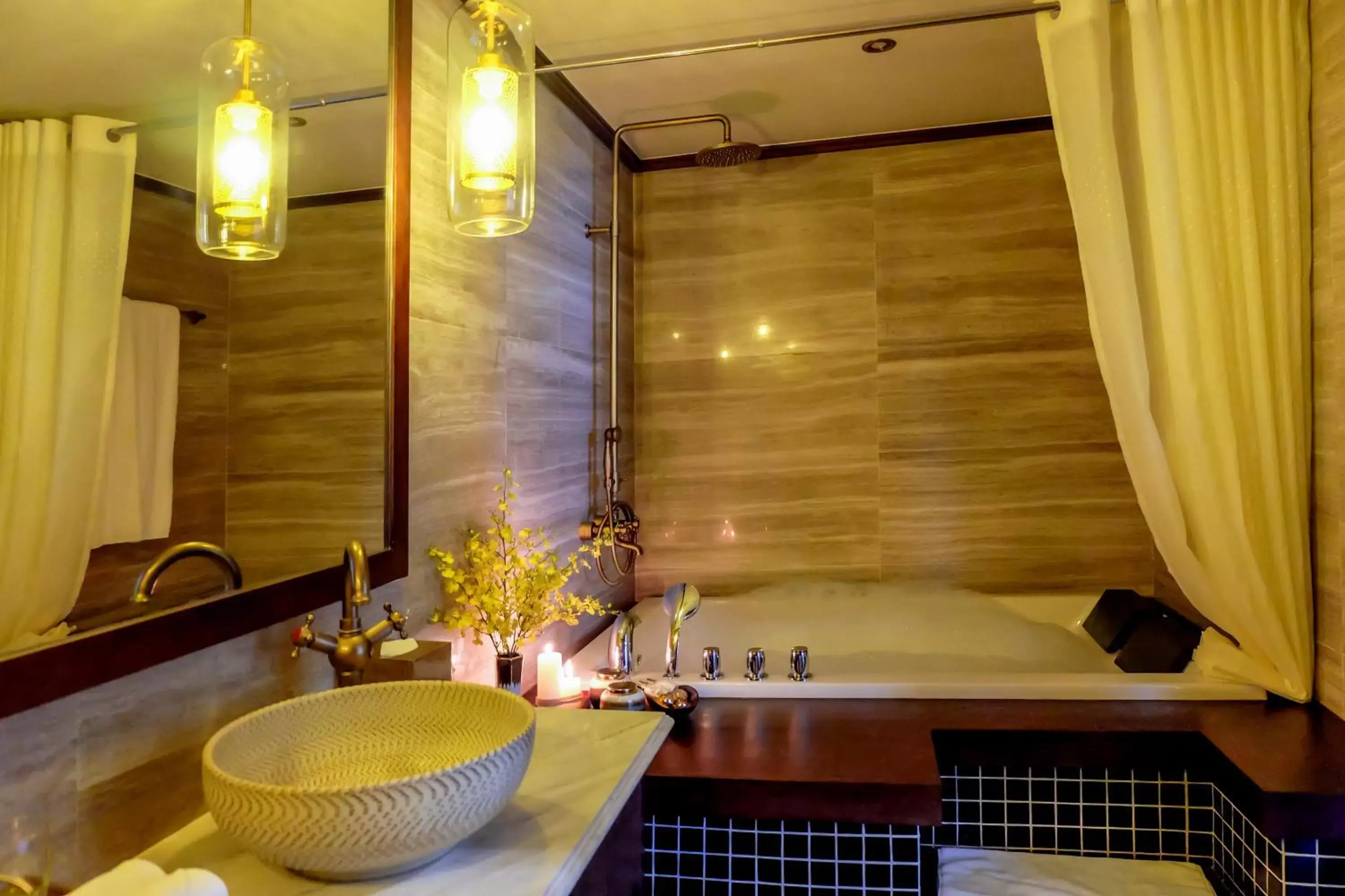 Bathroom in Almanity Hoi An Resort & Spa