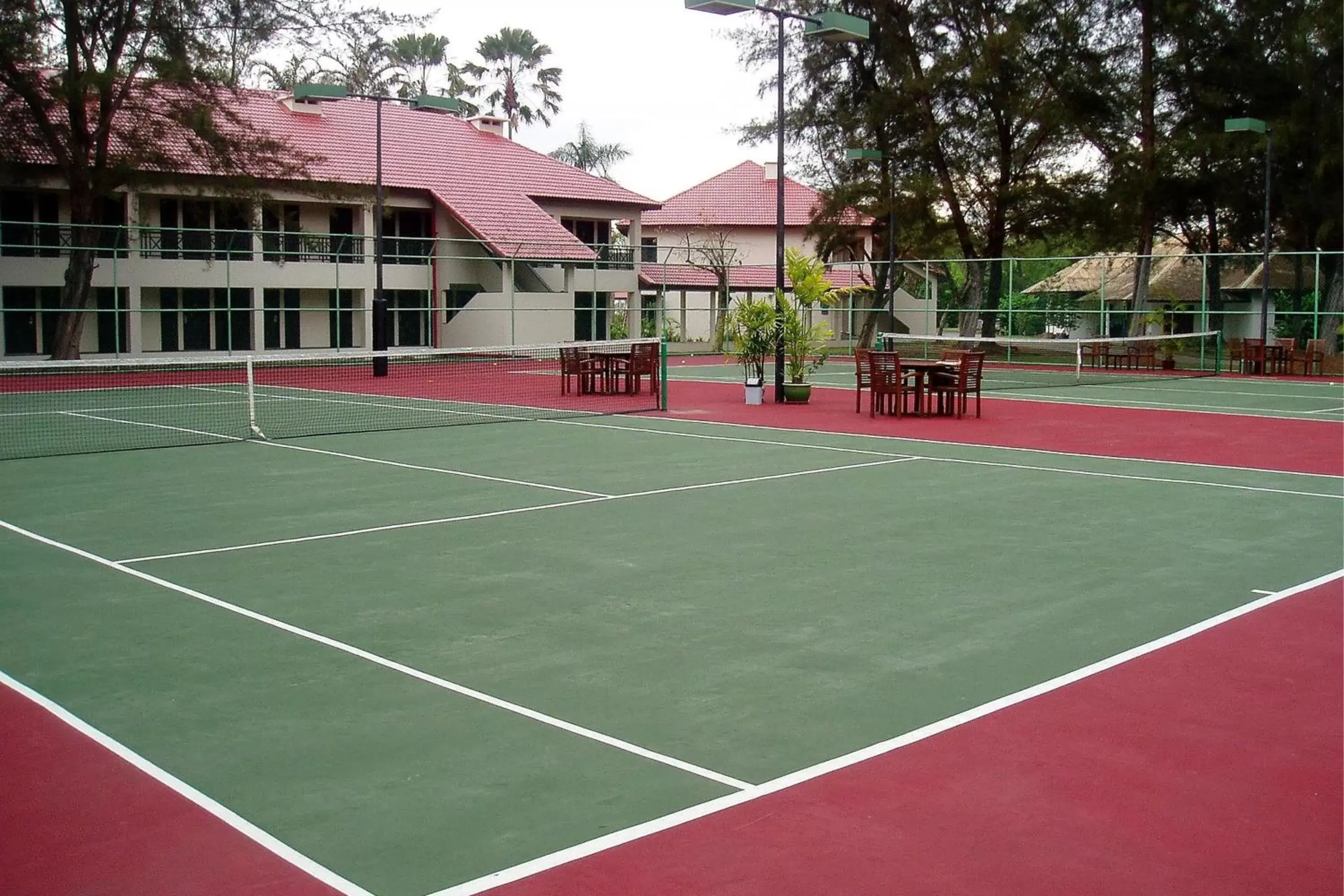 Tennis court, Tennis/Squash in Miri Marriott Resort & Spa