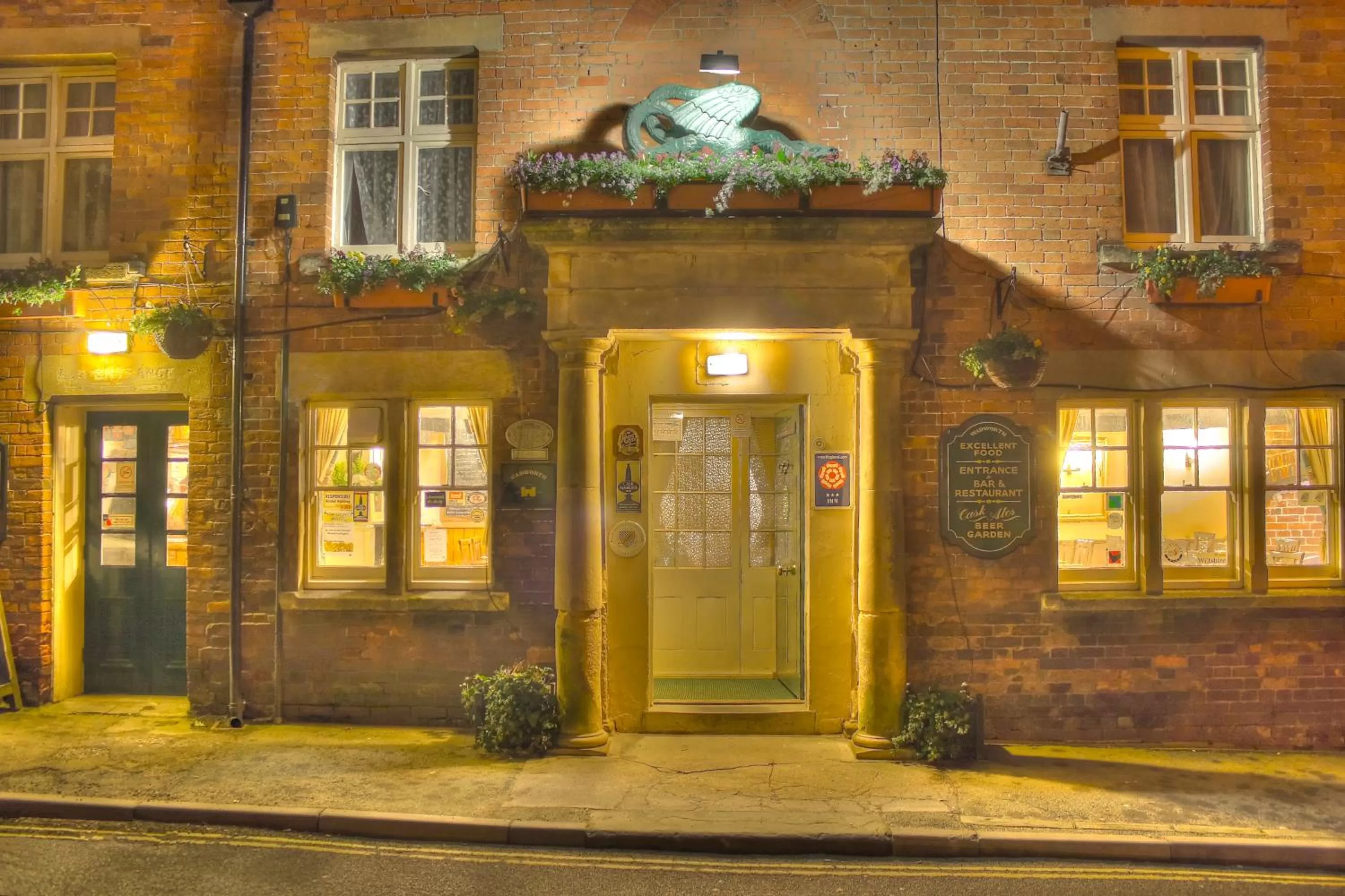 Facade/entrance in The Green Dragon