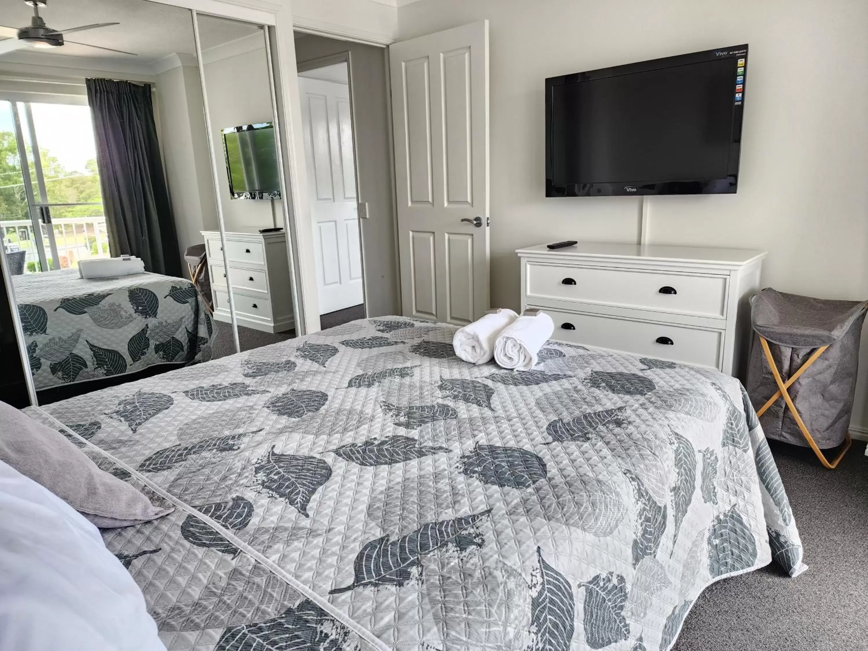 Bed in Fairways Golf & Beach Retreat Bribie Island