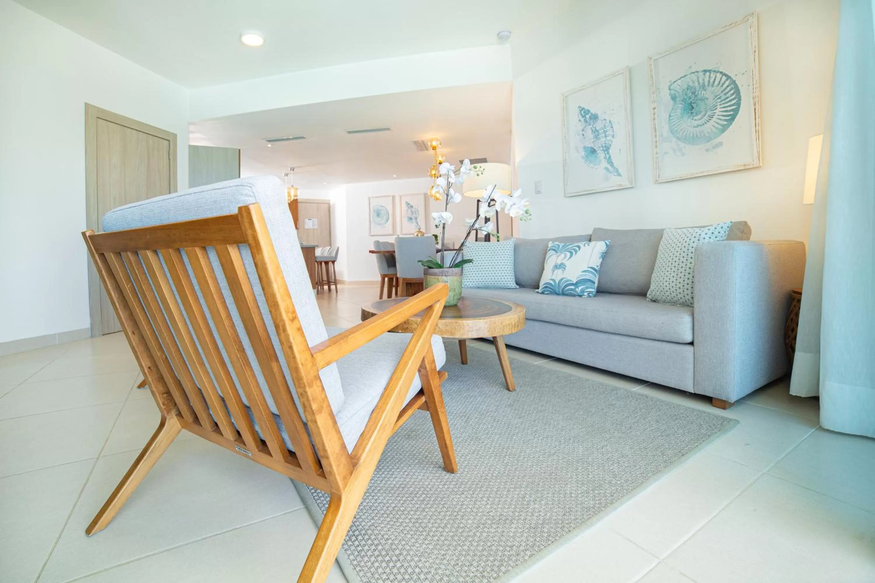 Living room in Presidential Suites Cabarete - Room Only