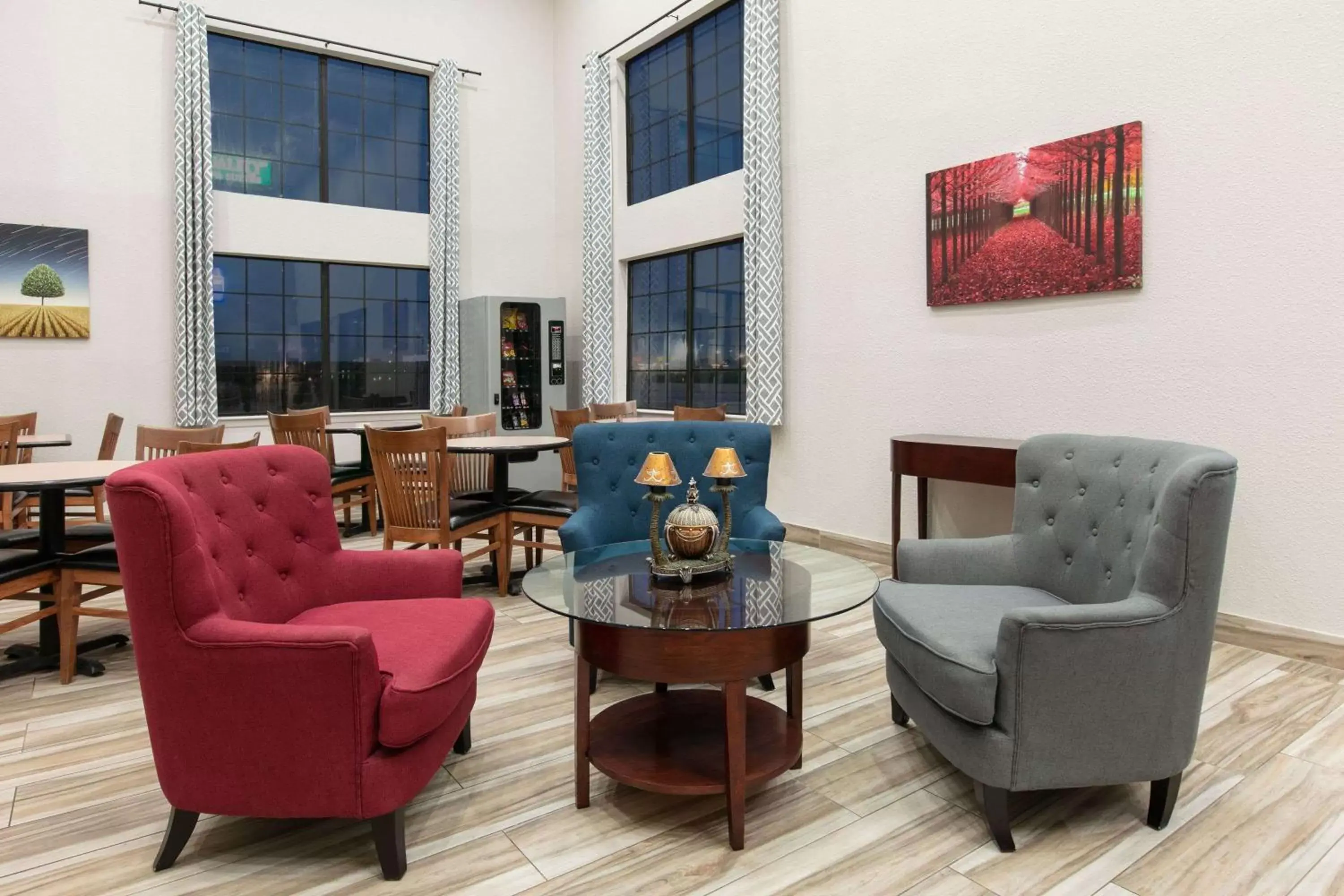 Lobby or reception in Days Inn by Wyndham Waco Near Downtown University Lobby or reception in Days Inn by Wyndham Waco Near Downtown University