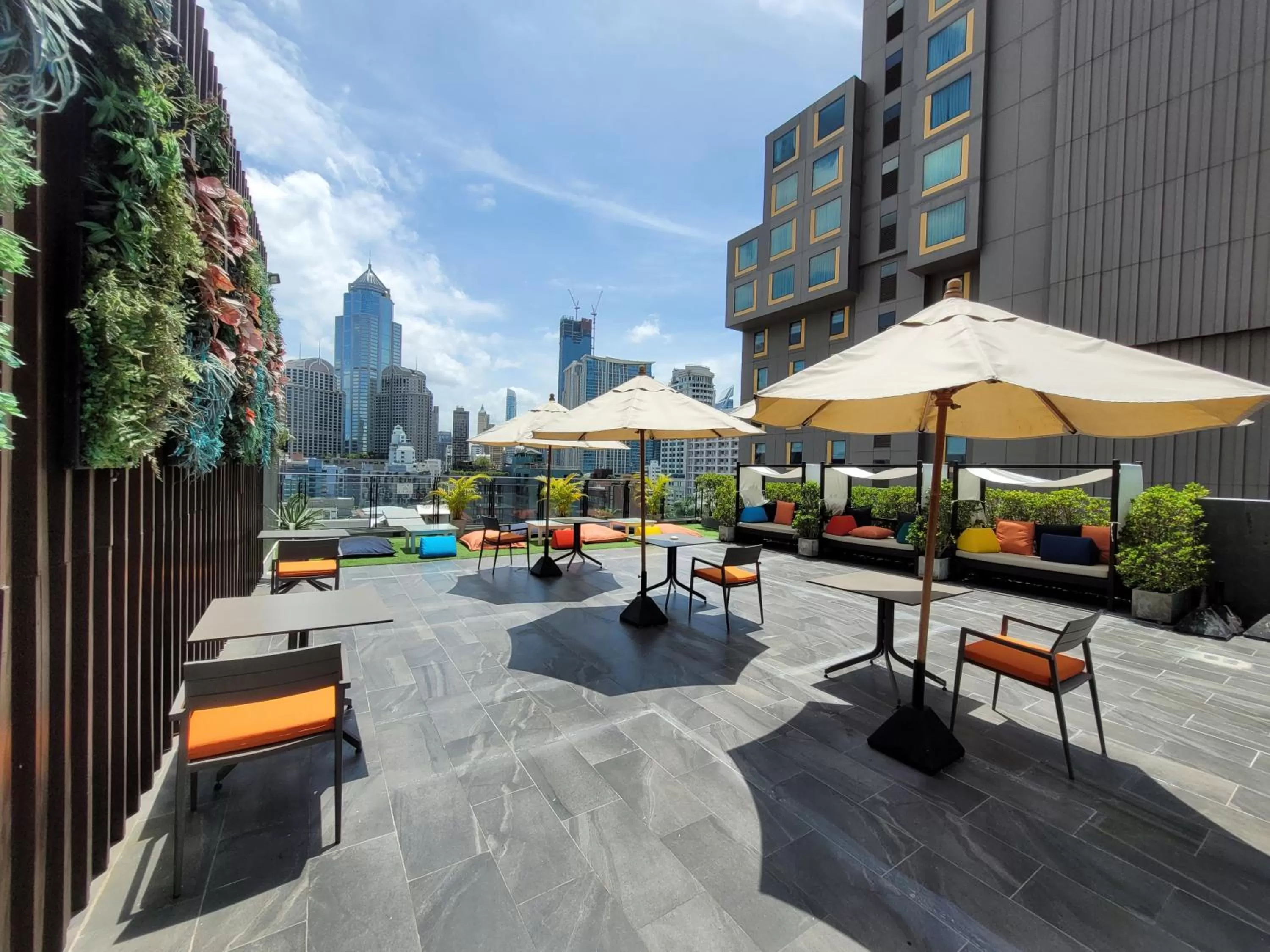 Area and facilities in Citrus Suites Sukhumvit 6 by Compass Hospitality