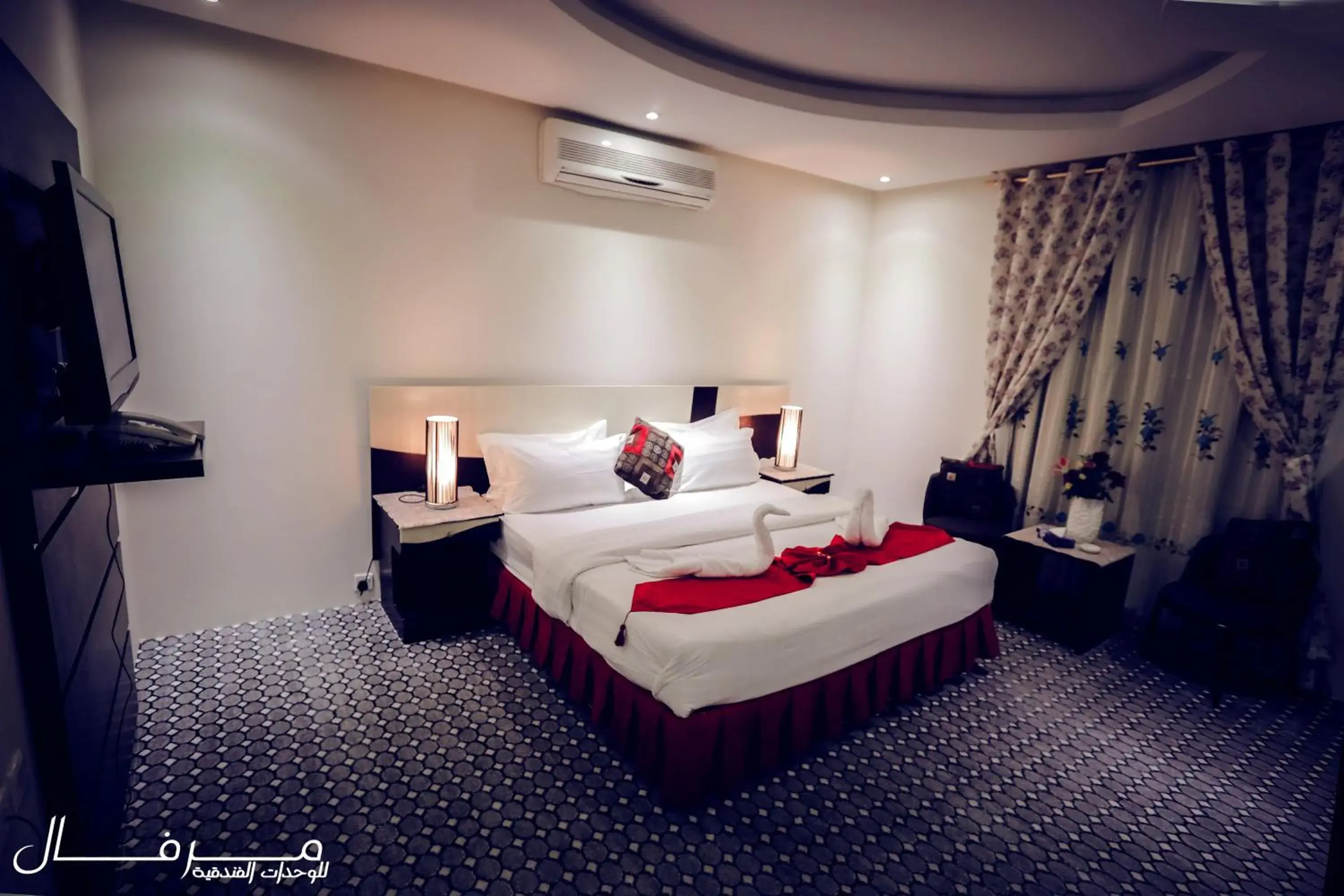 Bed in Merfal Hotel Apartments Al Taawan