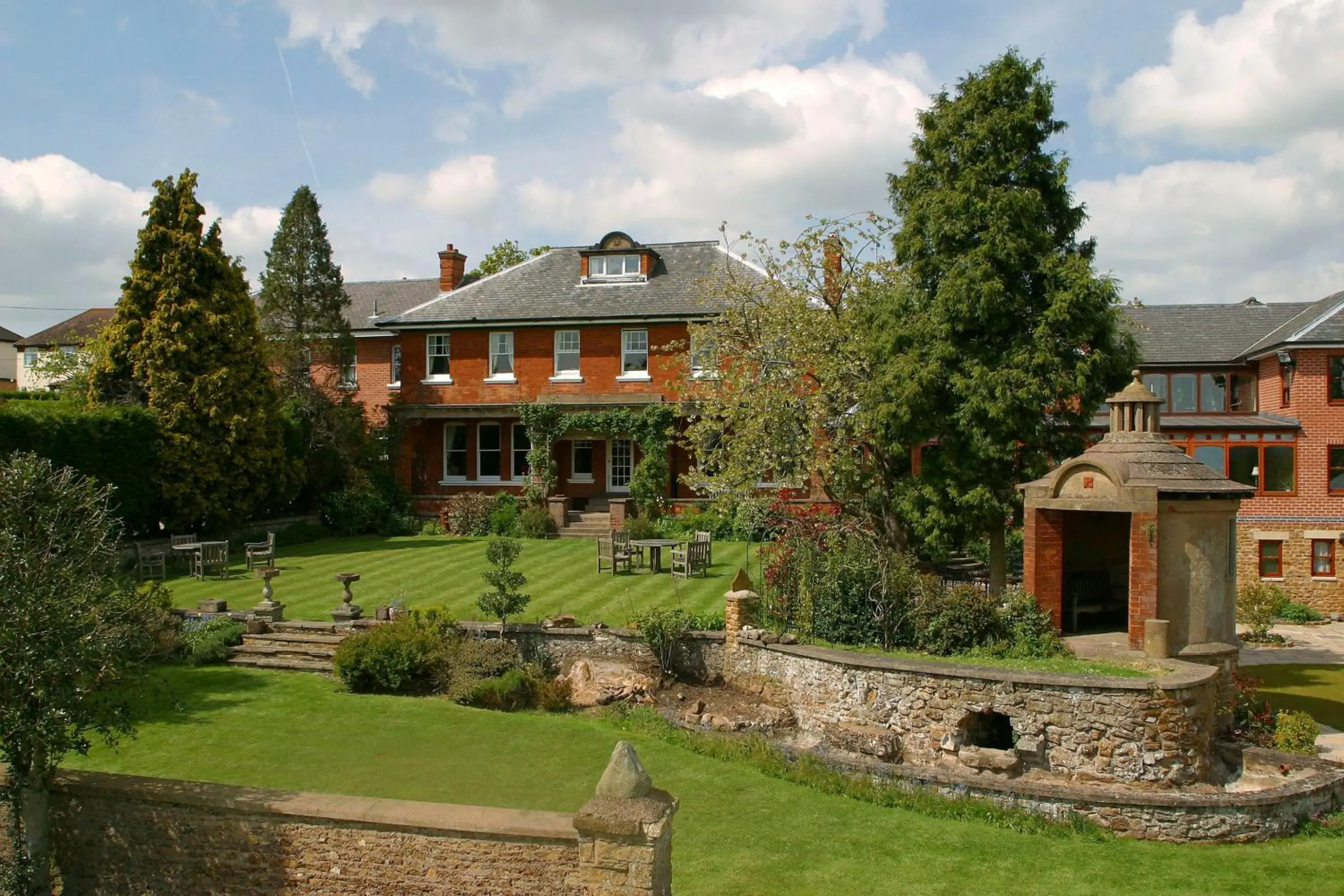 Property building in Best Western Sysonby Knoll Hotel Property building in Best Western Sysonby Knoll Hotel