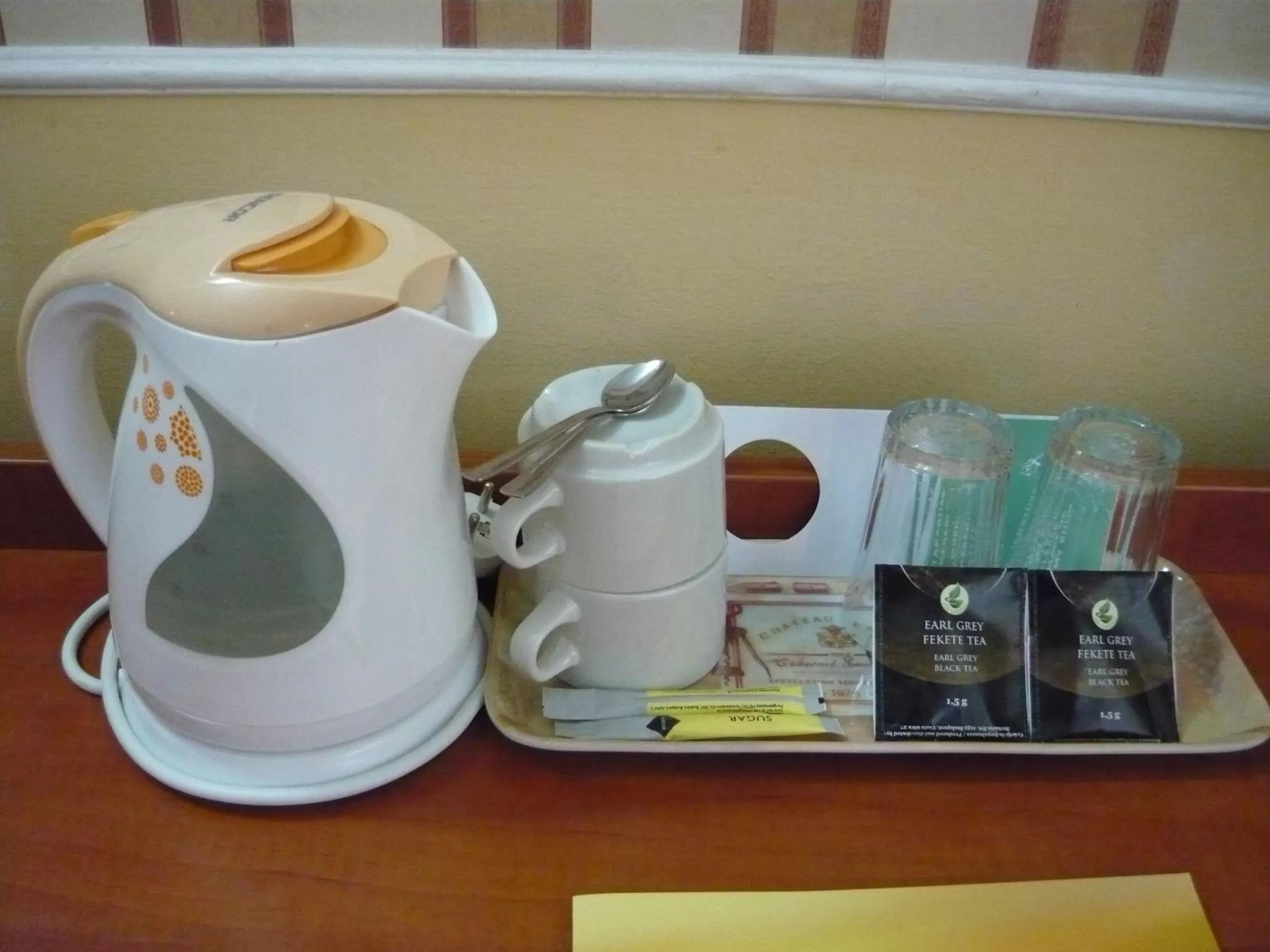Coffee/tea facilities in Atlantic Hotel