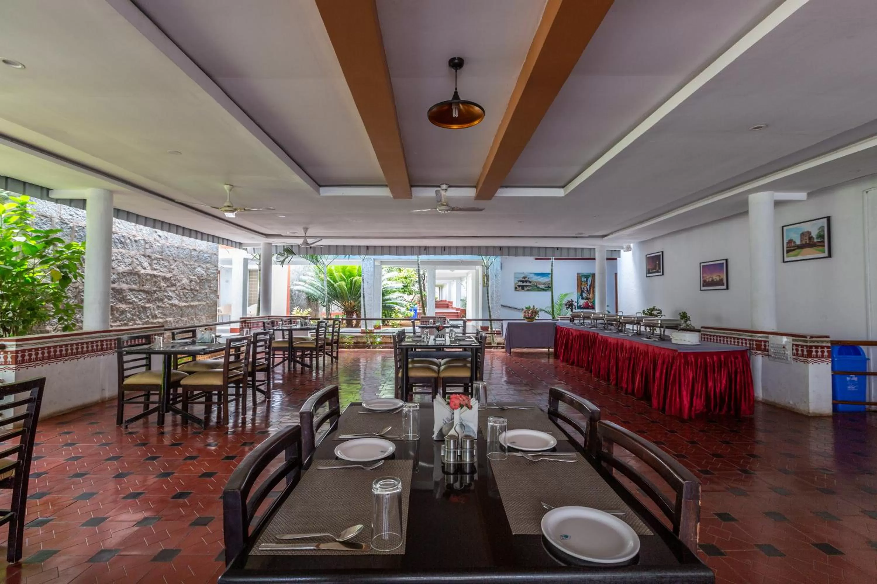 KSTDC Hotel Mayura Bhuvaneshwari Kamalapur