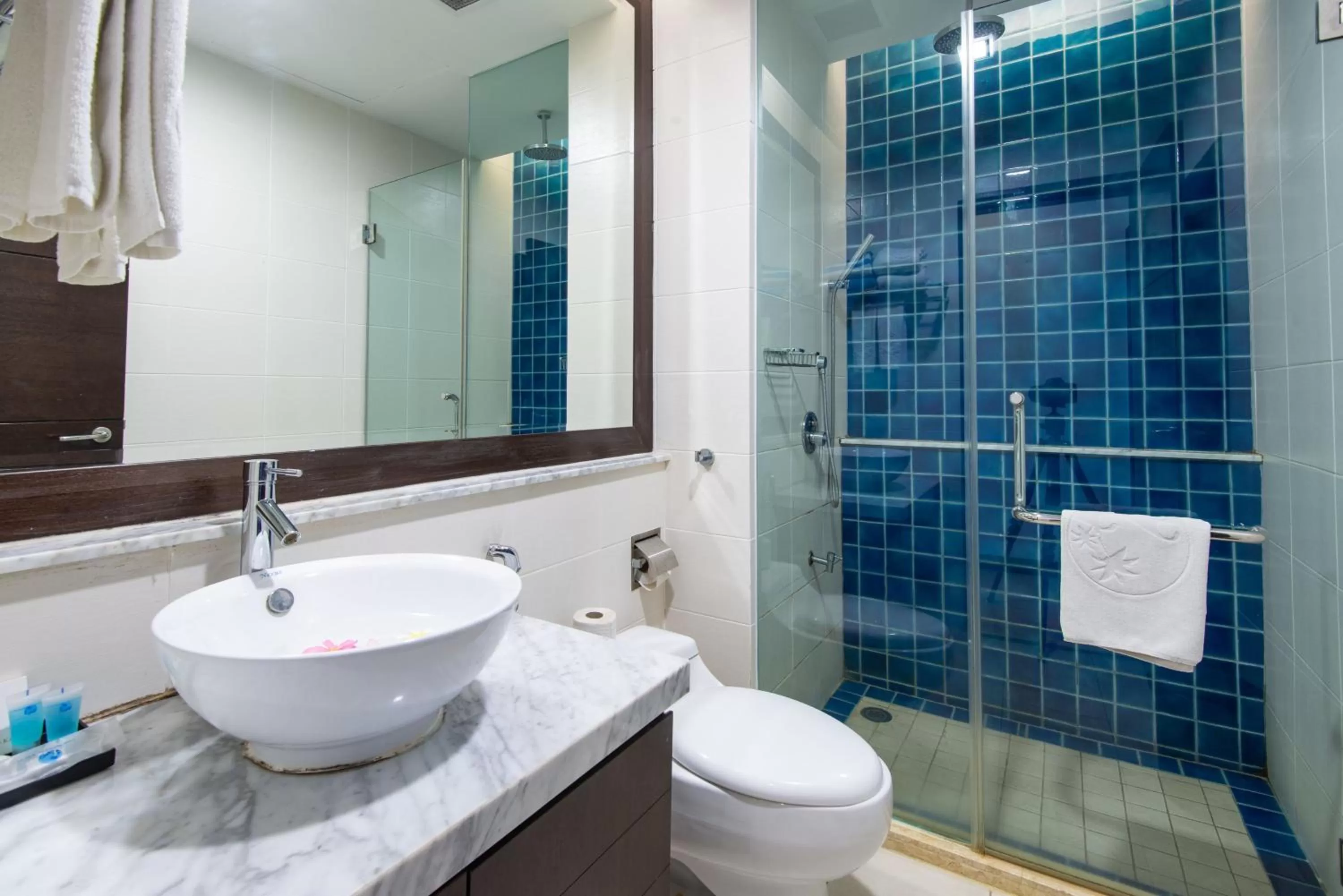 Sabah Beach Villas & Suites