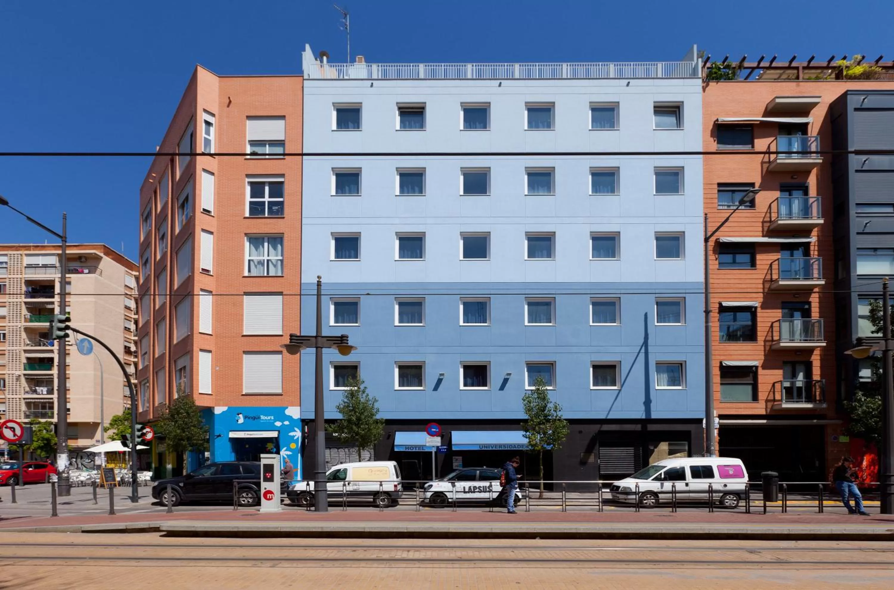 Facade/entrance in Hotel Olympia Universidades