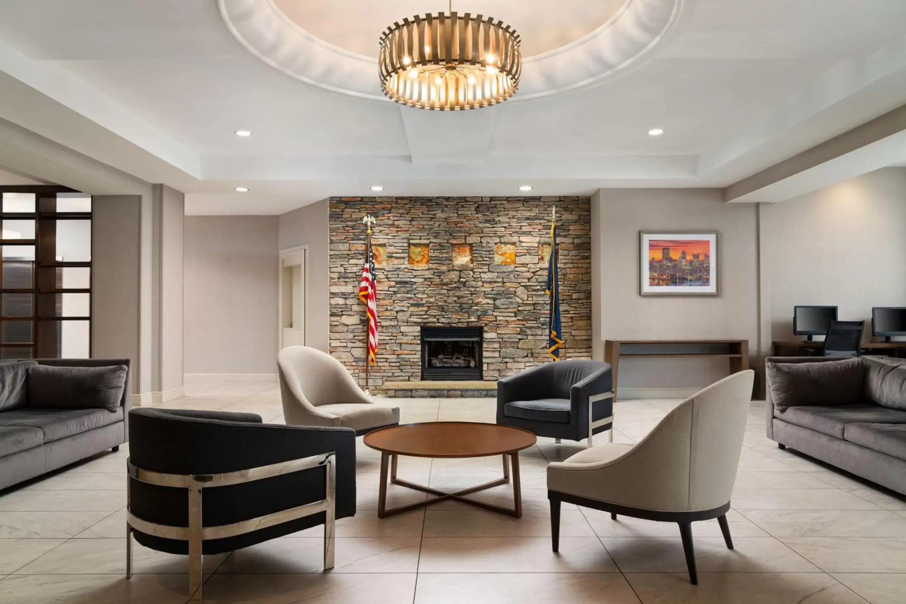 Lobby or reception, Lobby/Reception in DoubleTree by Hilton Pittsburgh Airport