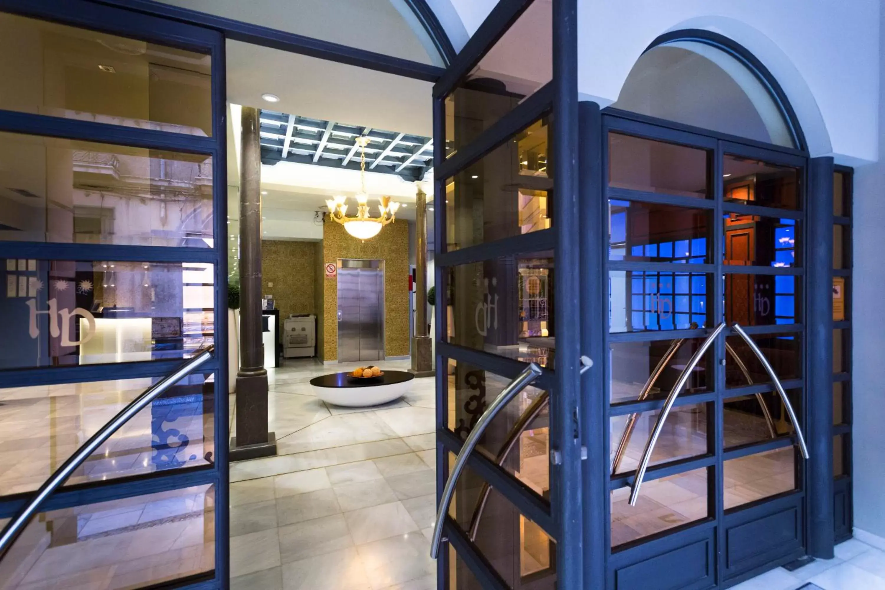 Facade/entrance in Hotel Comfort Dauro 2