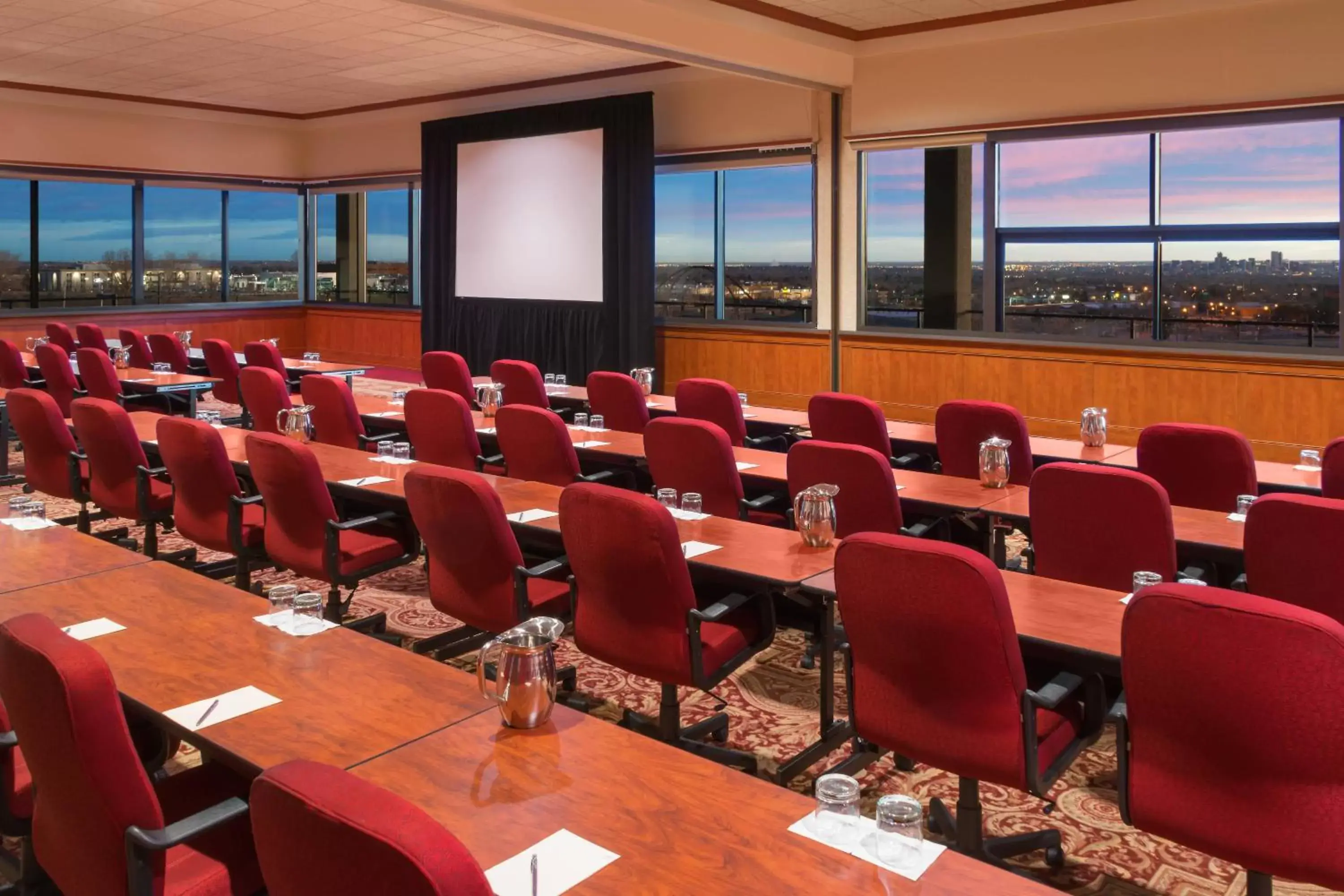 Meeting/conference room in Sheraton Denver West Hotel