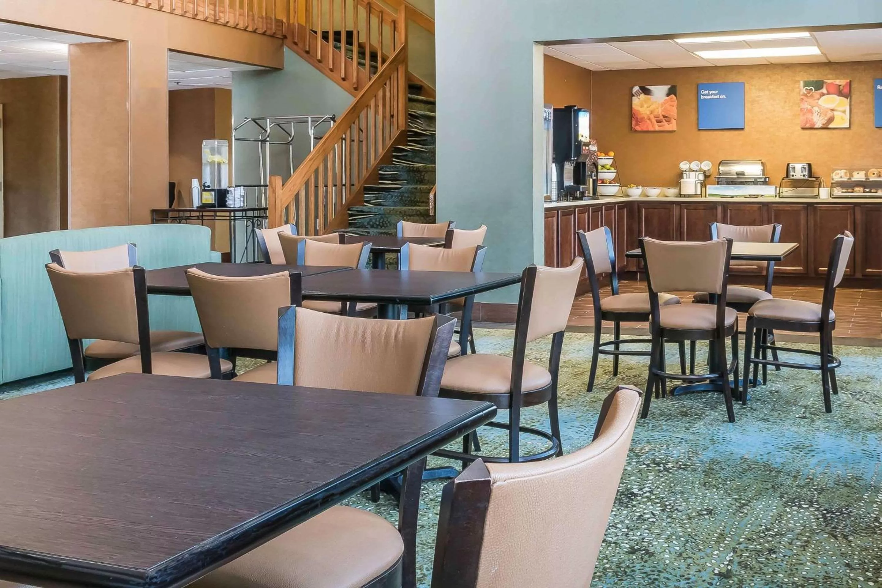Restaurant/places to eat in Comfort Inn Pine Grove I-81 Hershey Area