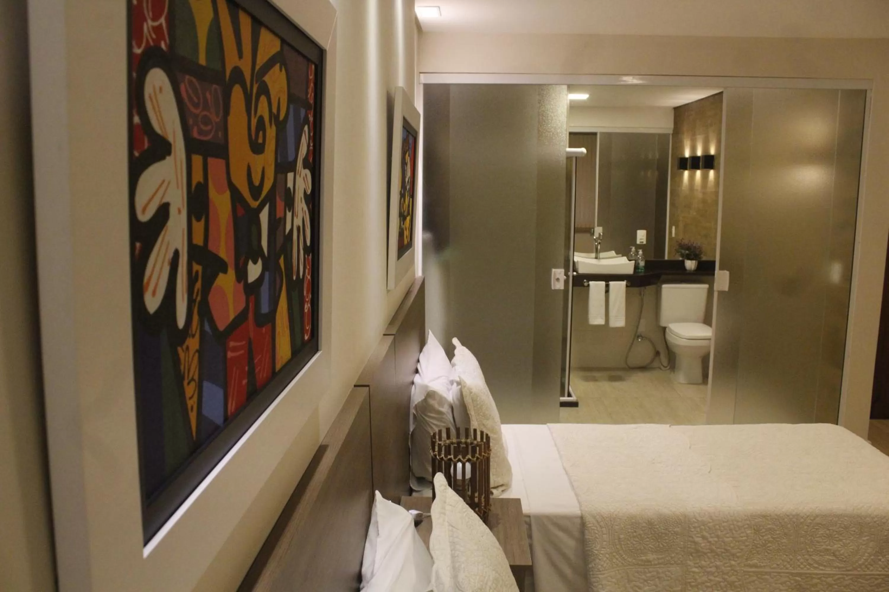 Other, Bed in Hotel Mount Everest