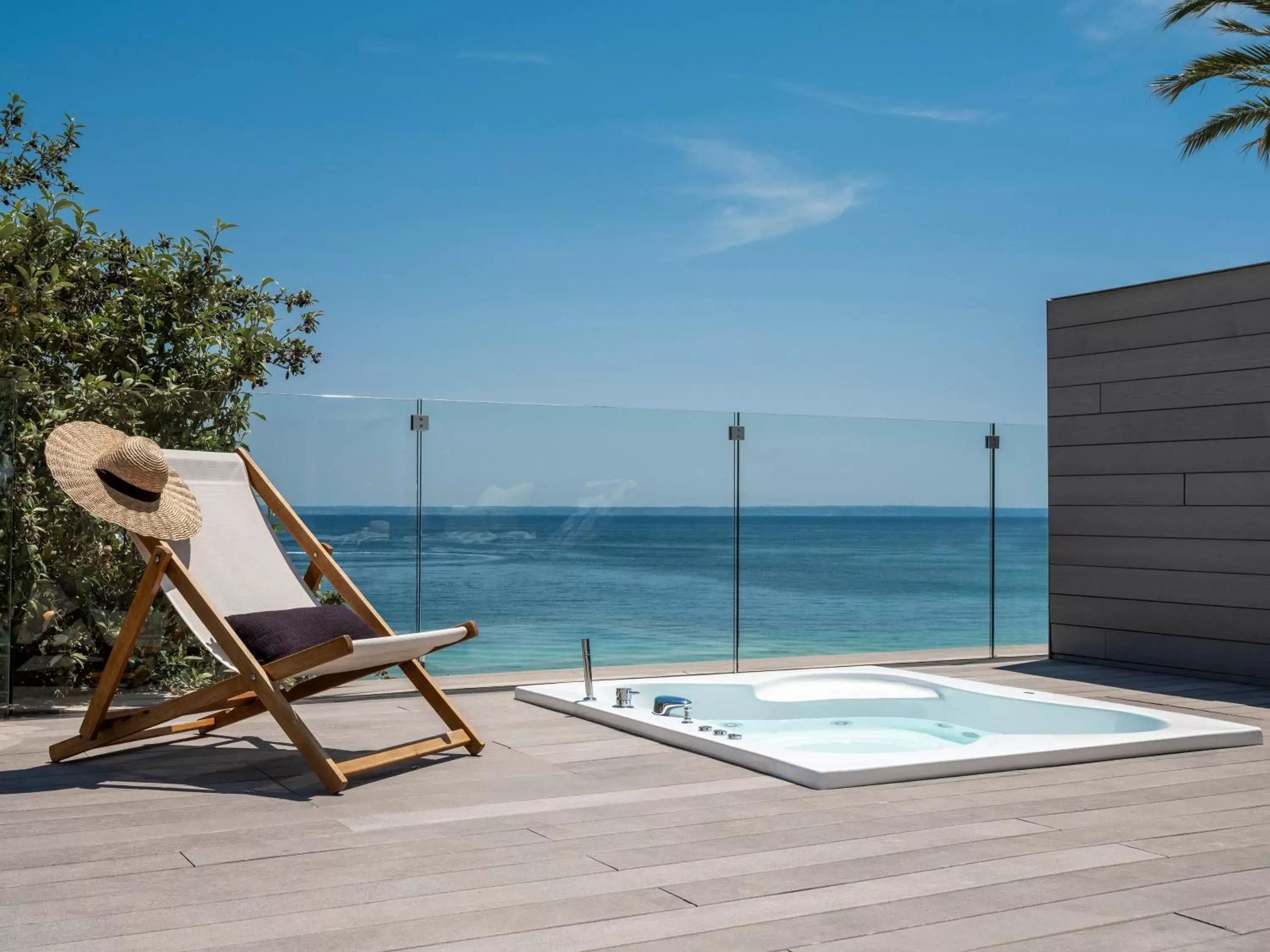 Balcony/Terrace, Swimming Pool in Zel Mallorca