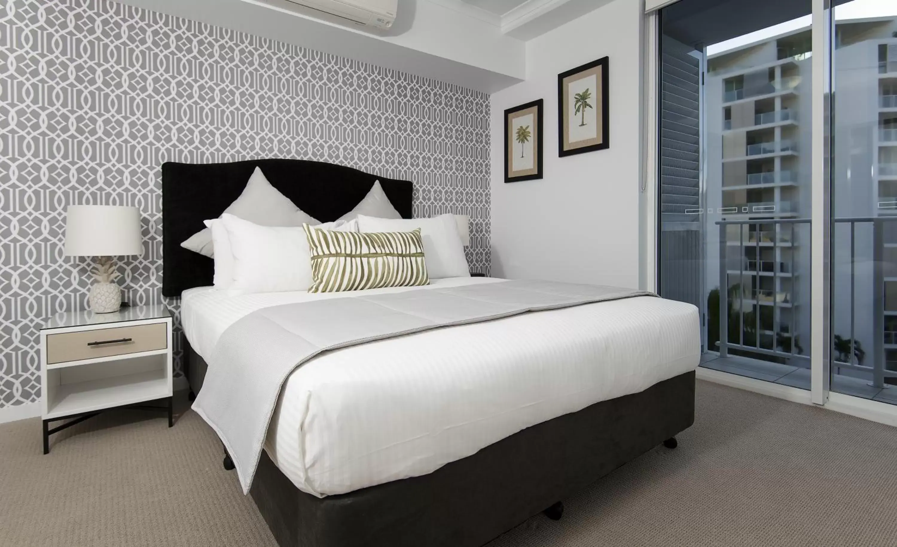 Two Bedroom Riveria Apartment in Riviera Mackay