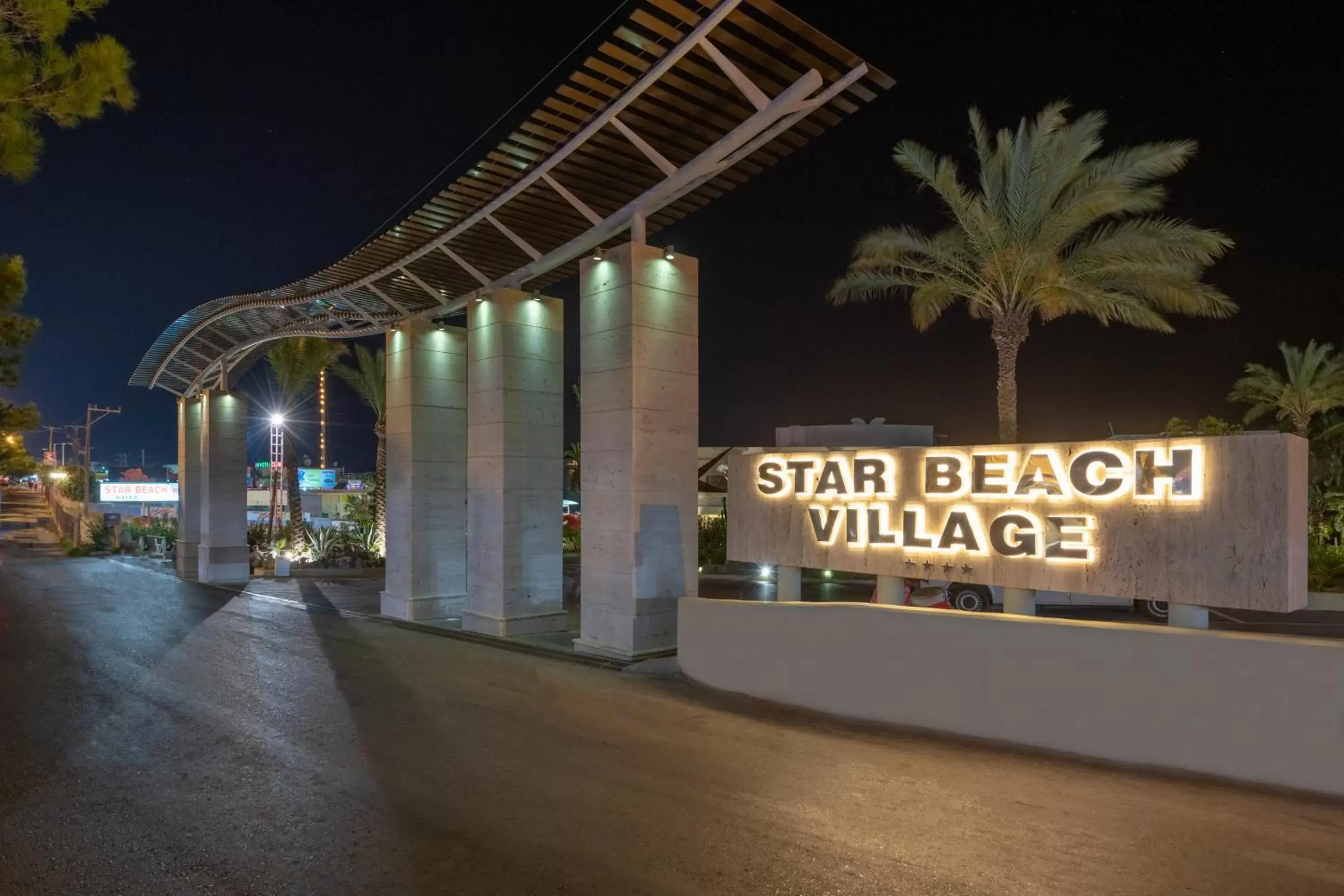 Star Beach Village & Water Park