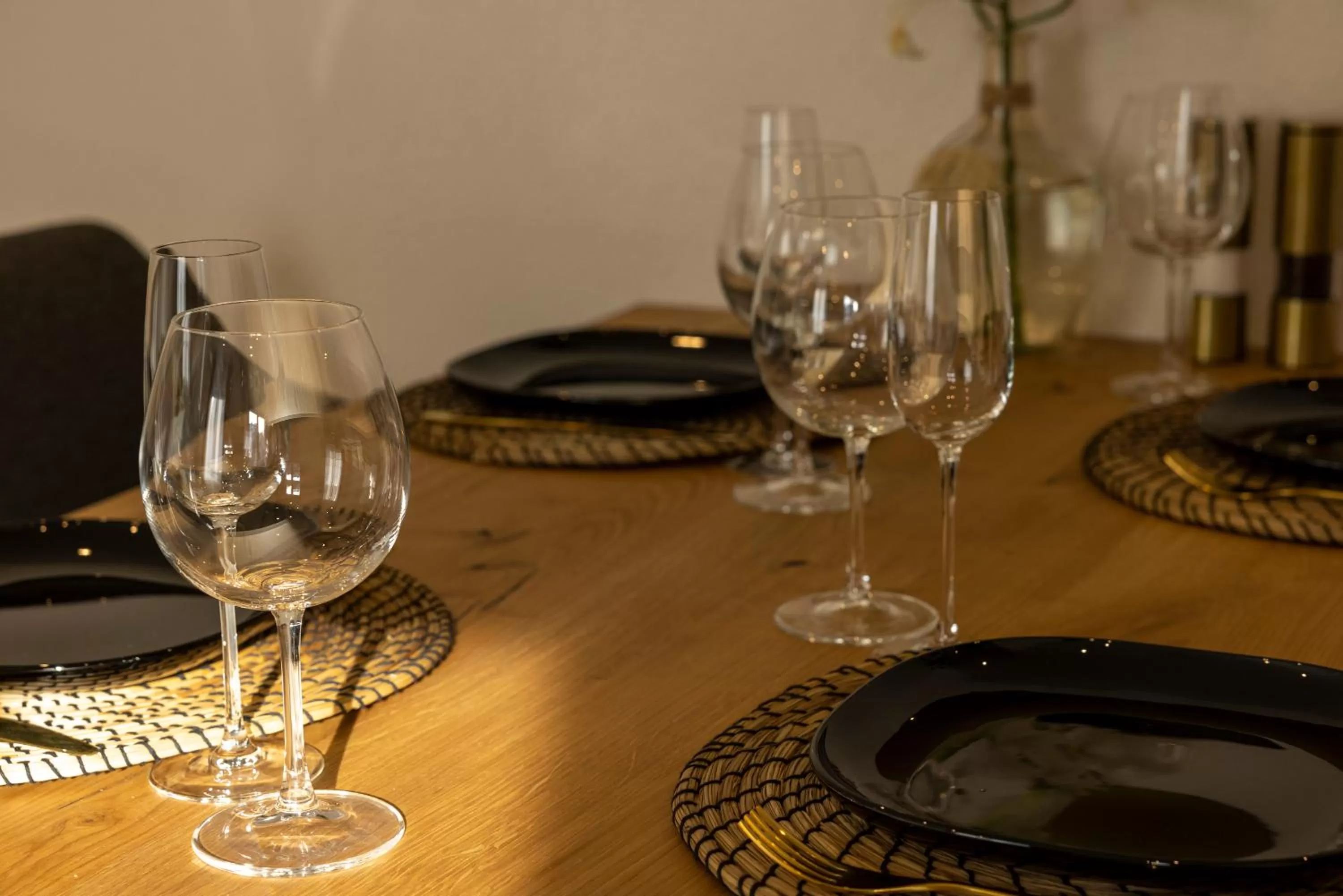 Dining area in EH Apartments Jupiter