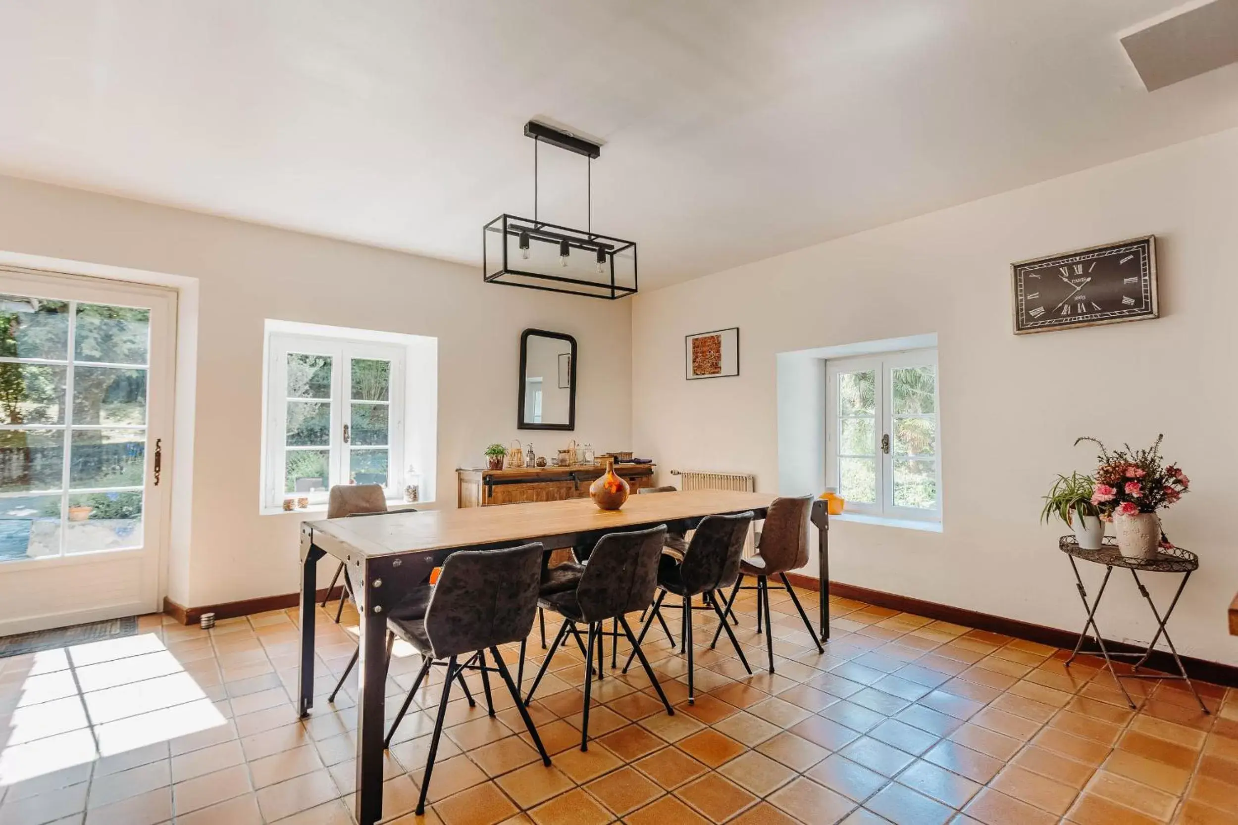 Dining Area in Le moulin des Sens