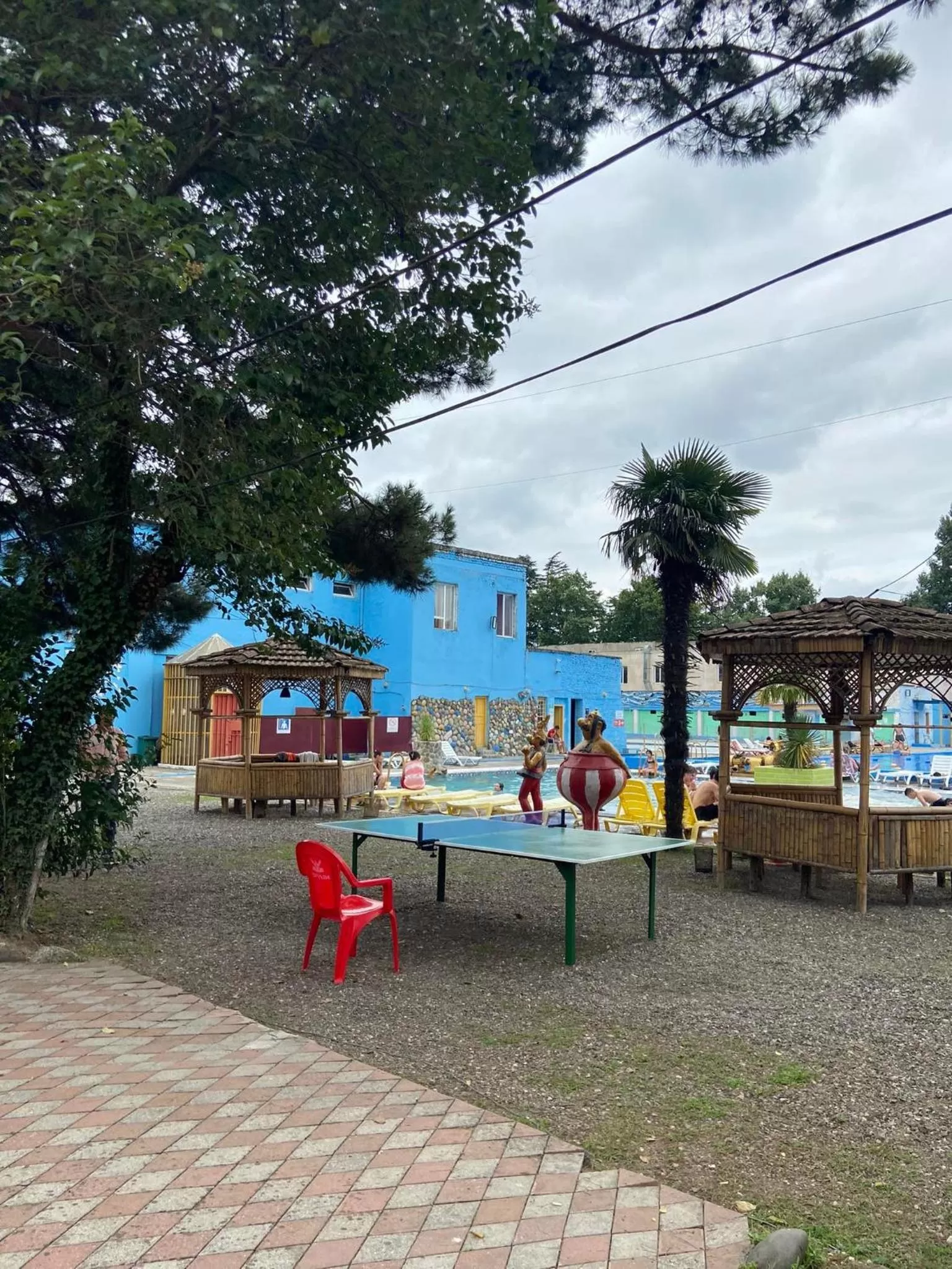 Swimming pool in Hostel Golden Fleece