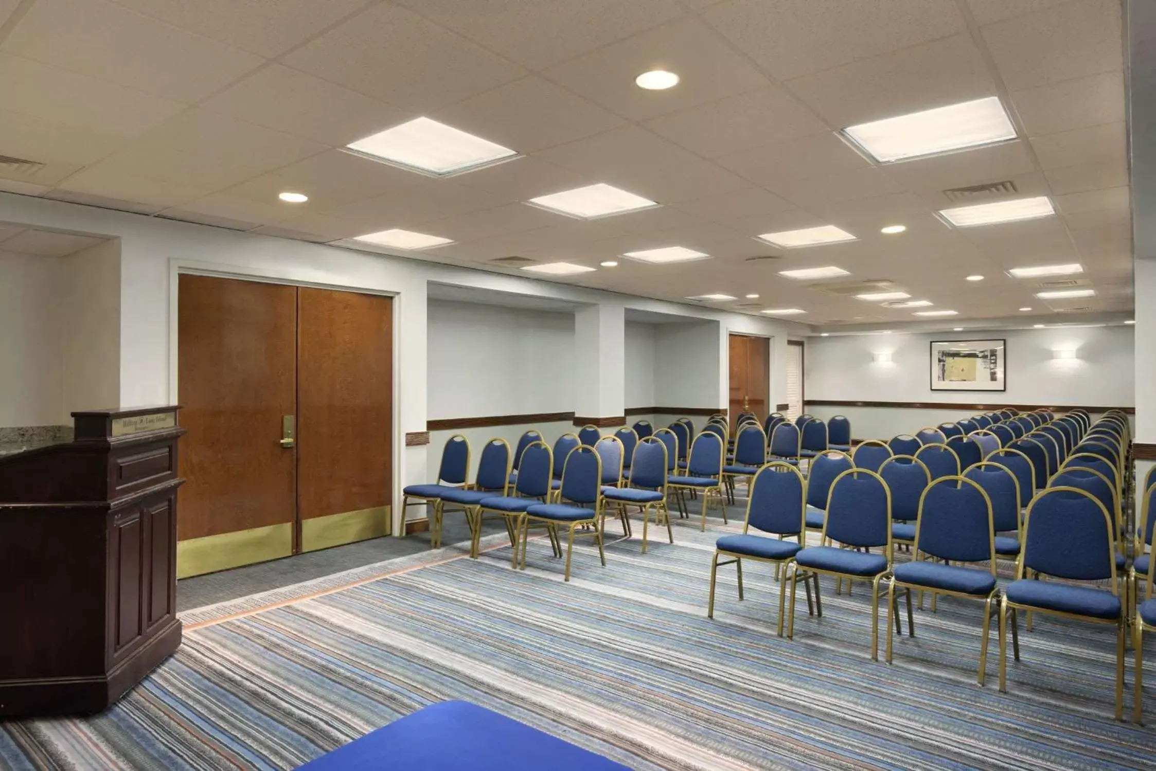 Meeting/conference room in Hilton Long Island/Huntington