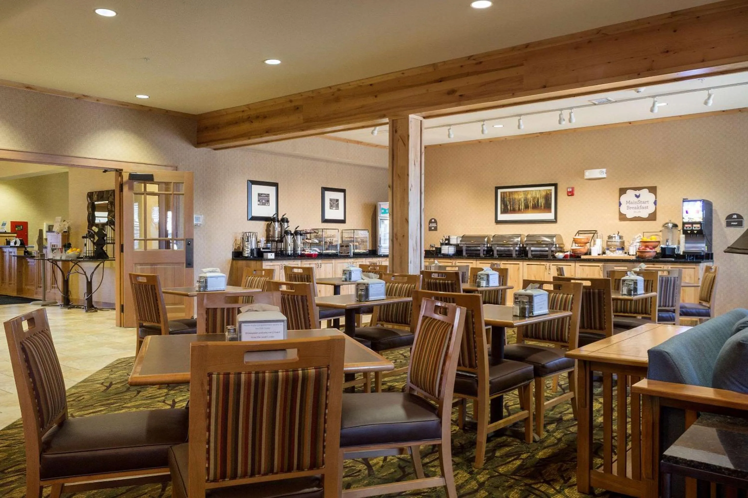 Restaurant/places to eat in MainStay Suites Williston
