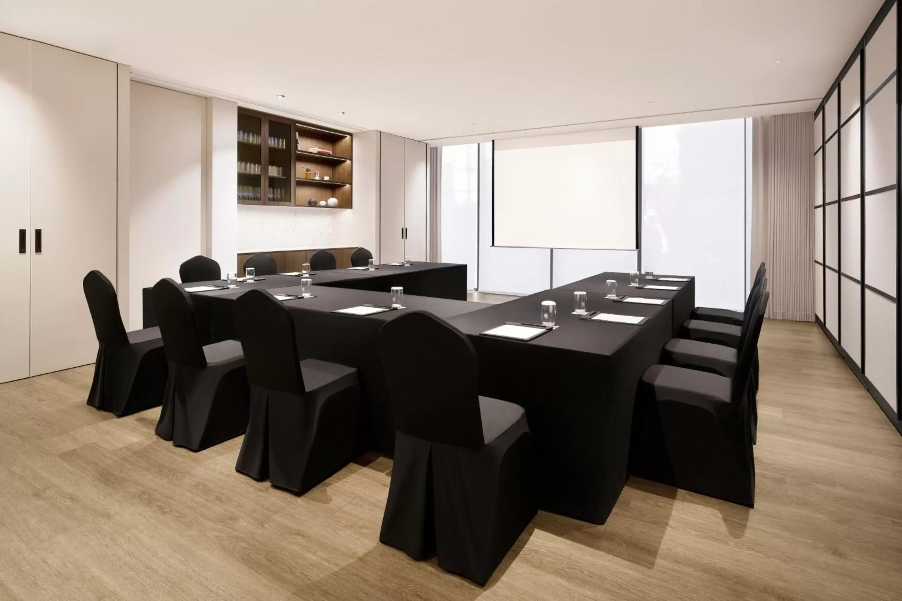 Meeting/conference room in AC Hotel by Marriott Seoul Gangnam