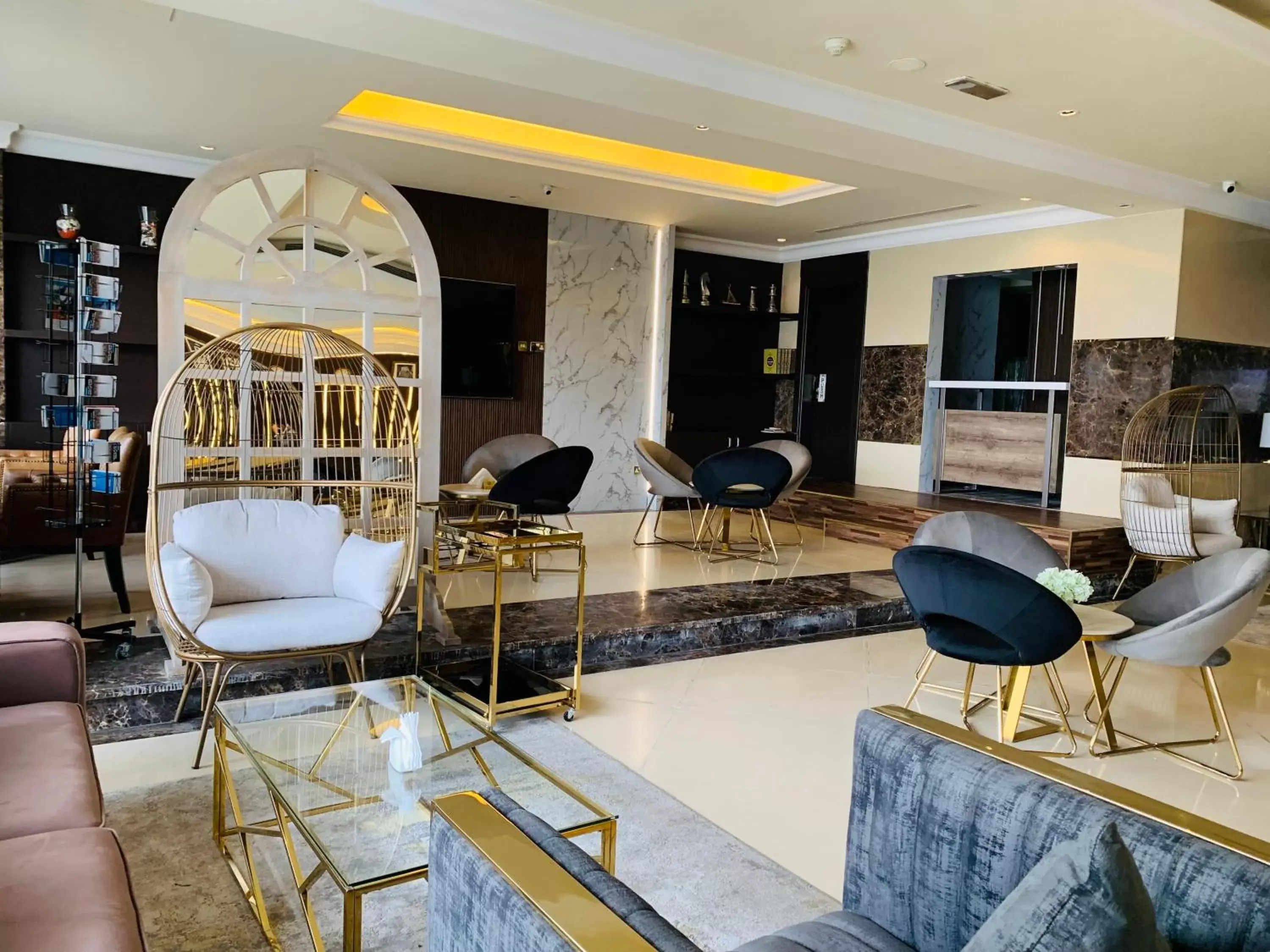 Lounge or bar in Al Khaleej Palace Deira Hotel