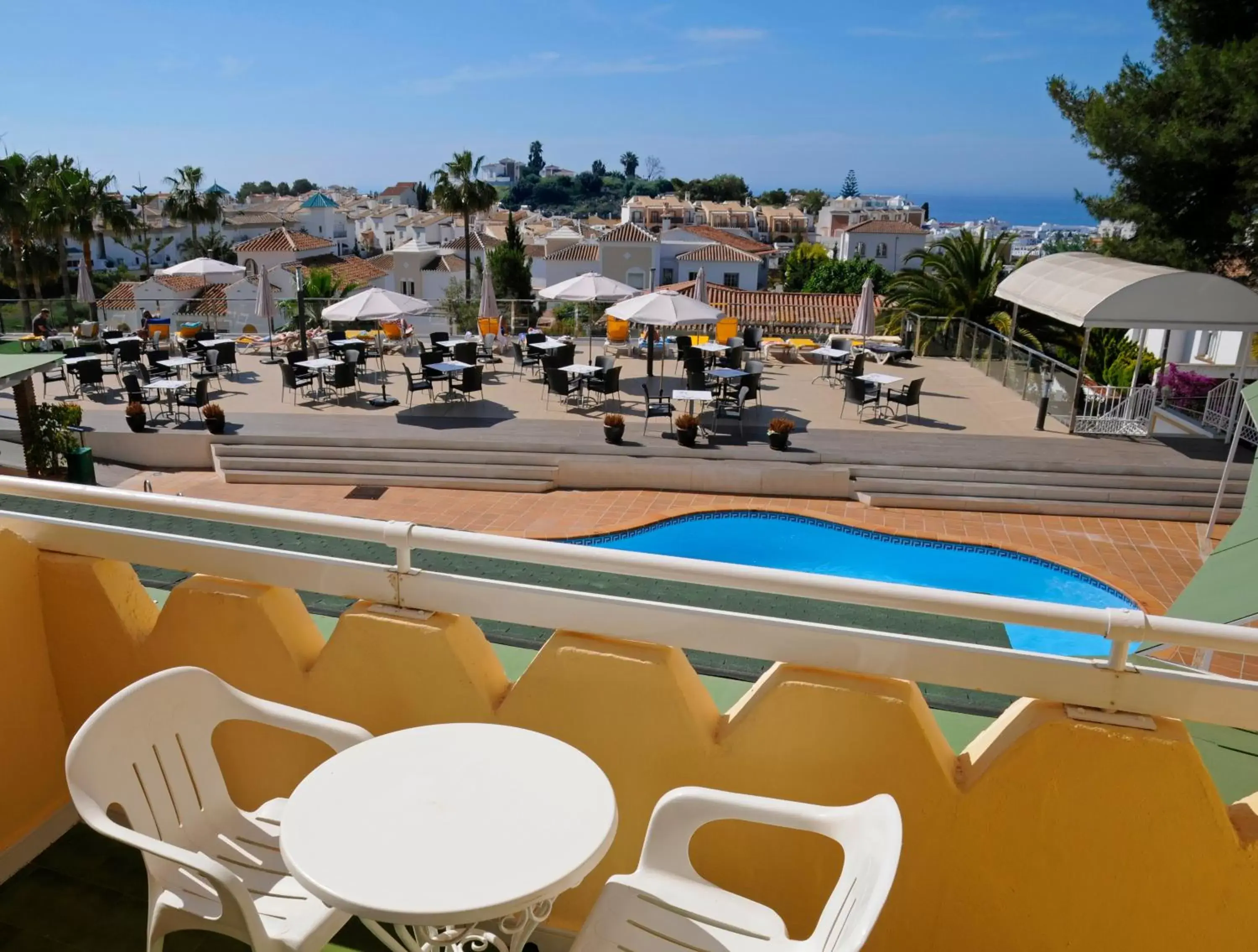 Pool View in Hotel Nerja Club Spa by Dorobe
