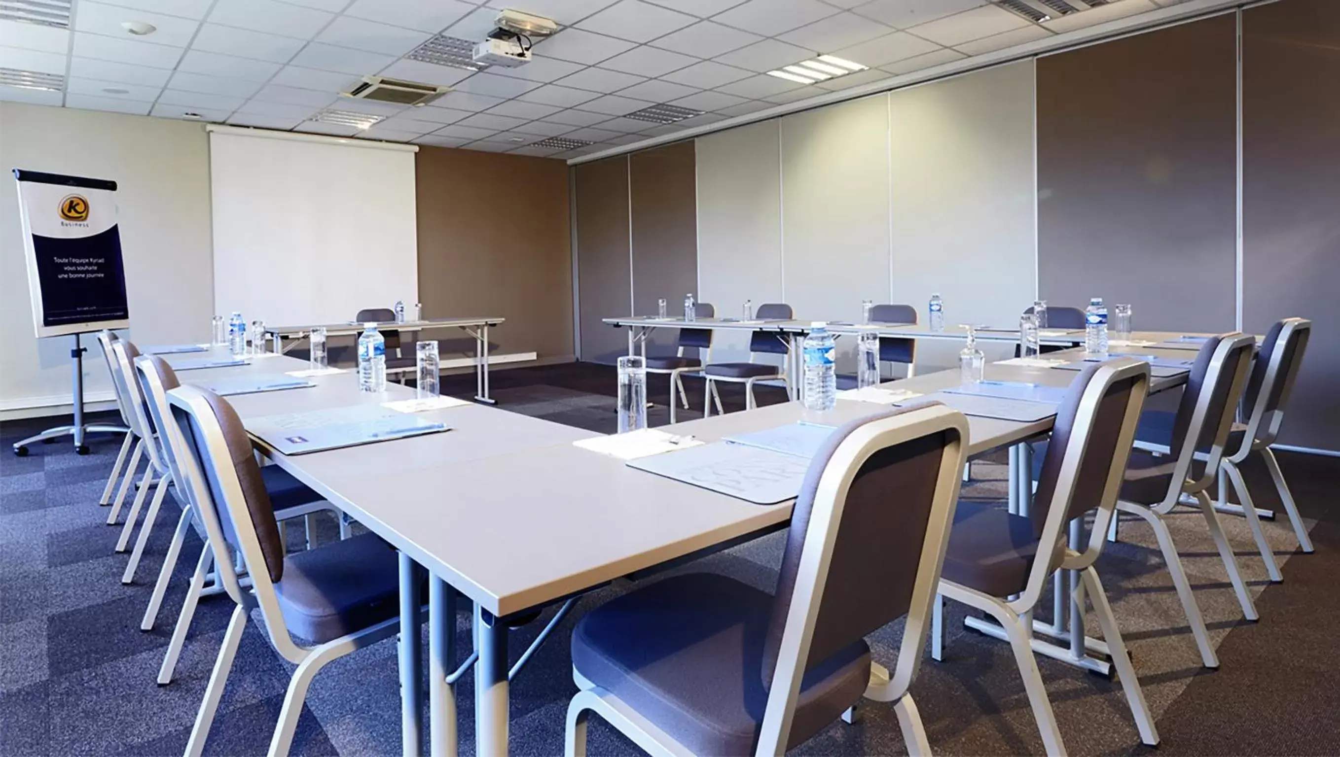 Meeting/conference room in Kyriad Grenoble-Voiron Chartreuse-Centr'alp