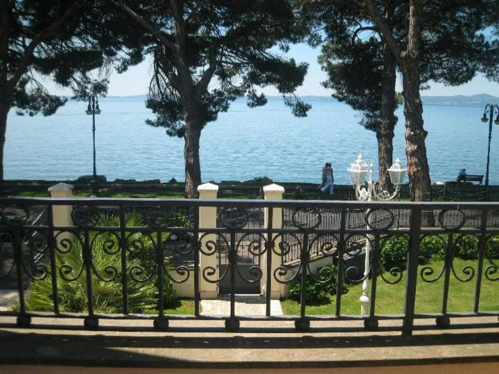 Garden in Hotel Holiday Sul Lago