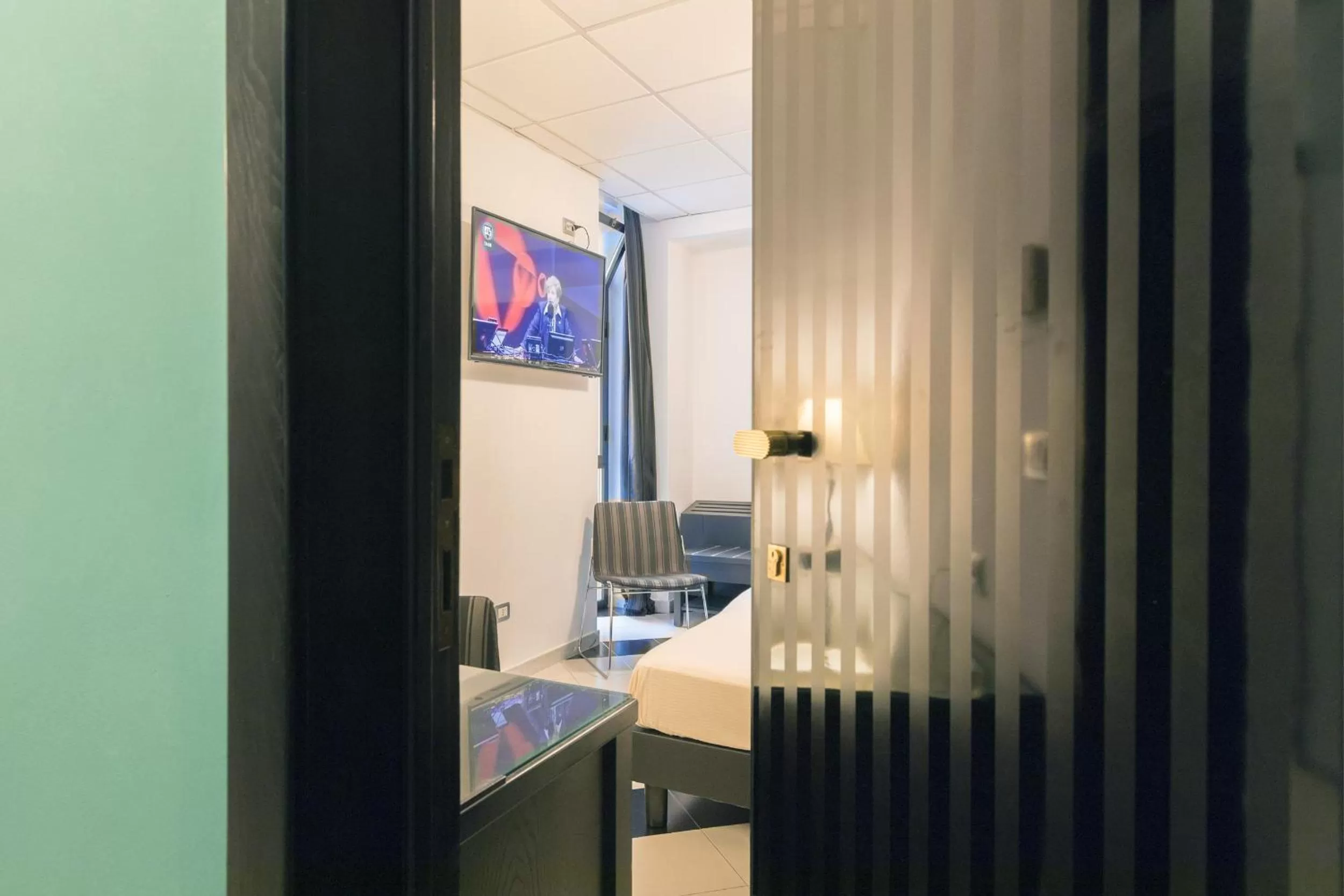 Photo of the whole room in Executive Business Hotel