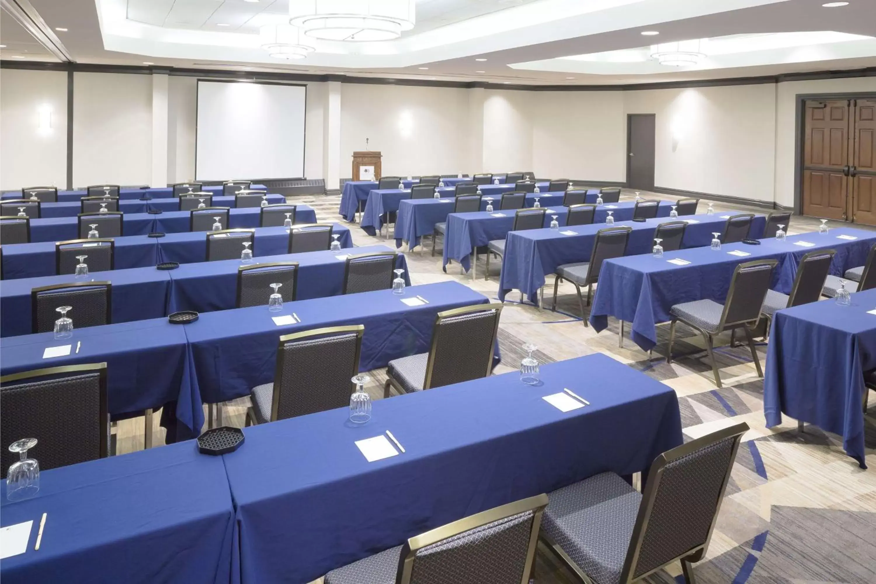 Meeting/conference room in DoubleTree by Hilton Boston-Rockland