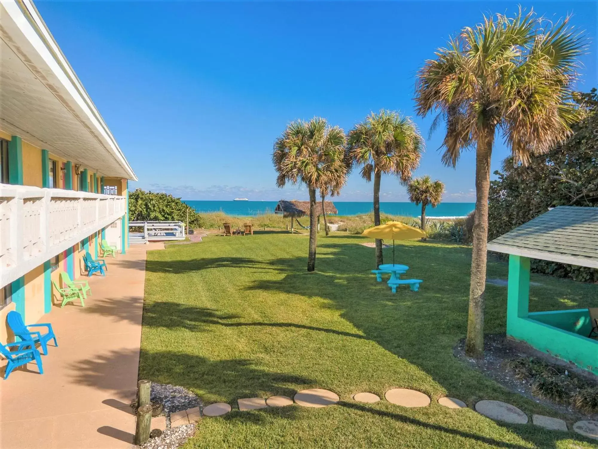 Garden in South Beach Inn - Cocoa Beach