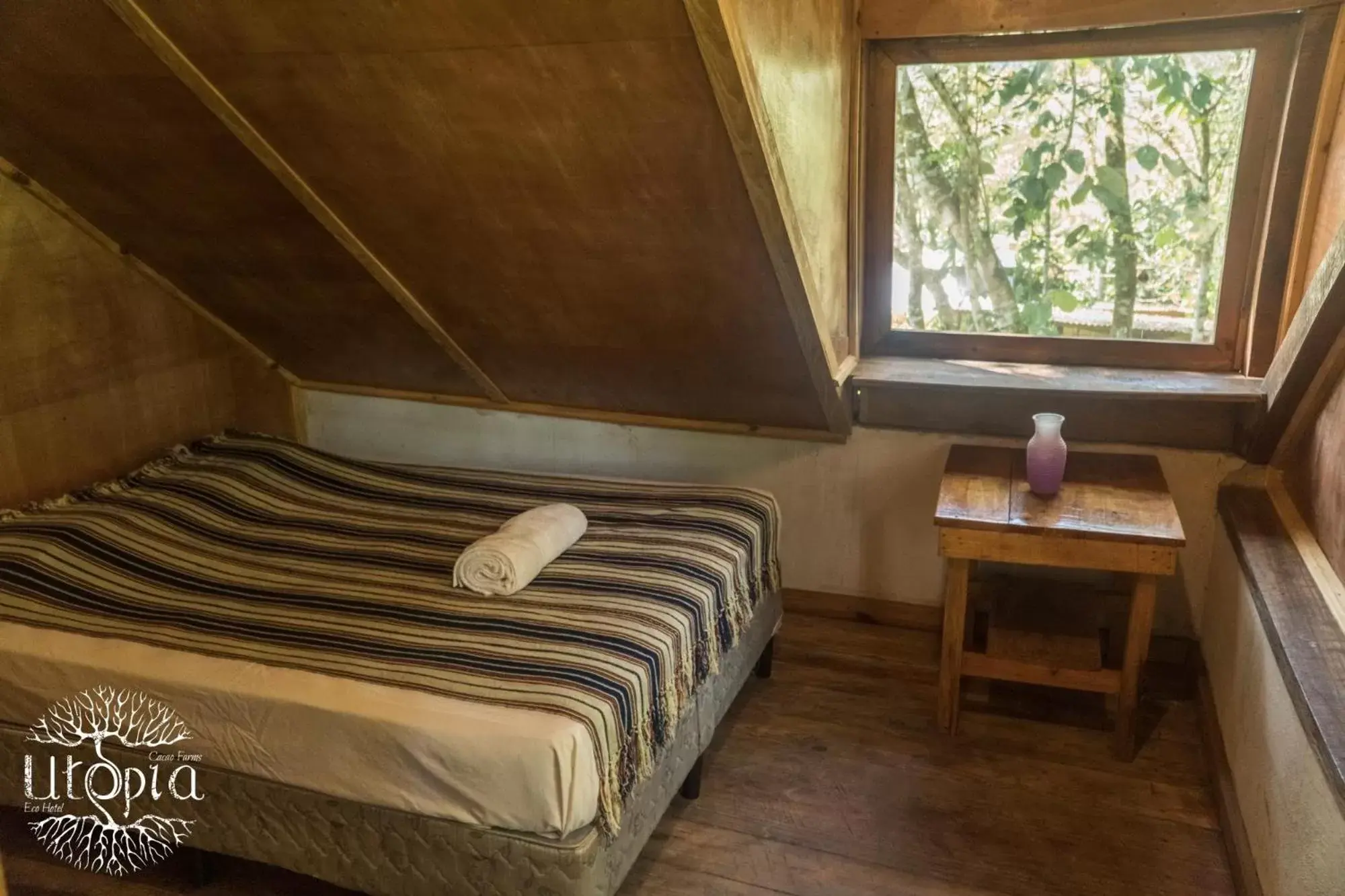 Double Room with Shared Bathroom in Utopia Eco Hotel Double Room with Shared Bathroom in Utopia Eco Hotel