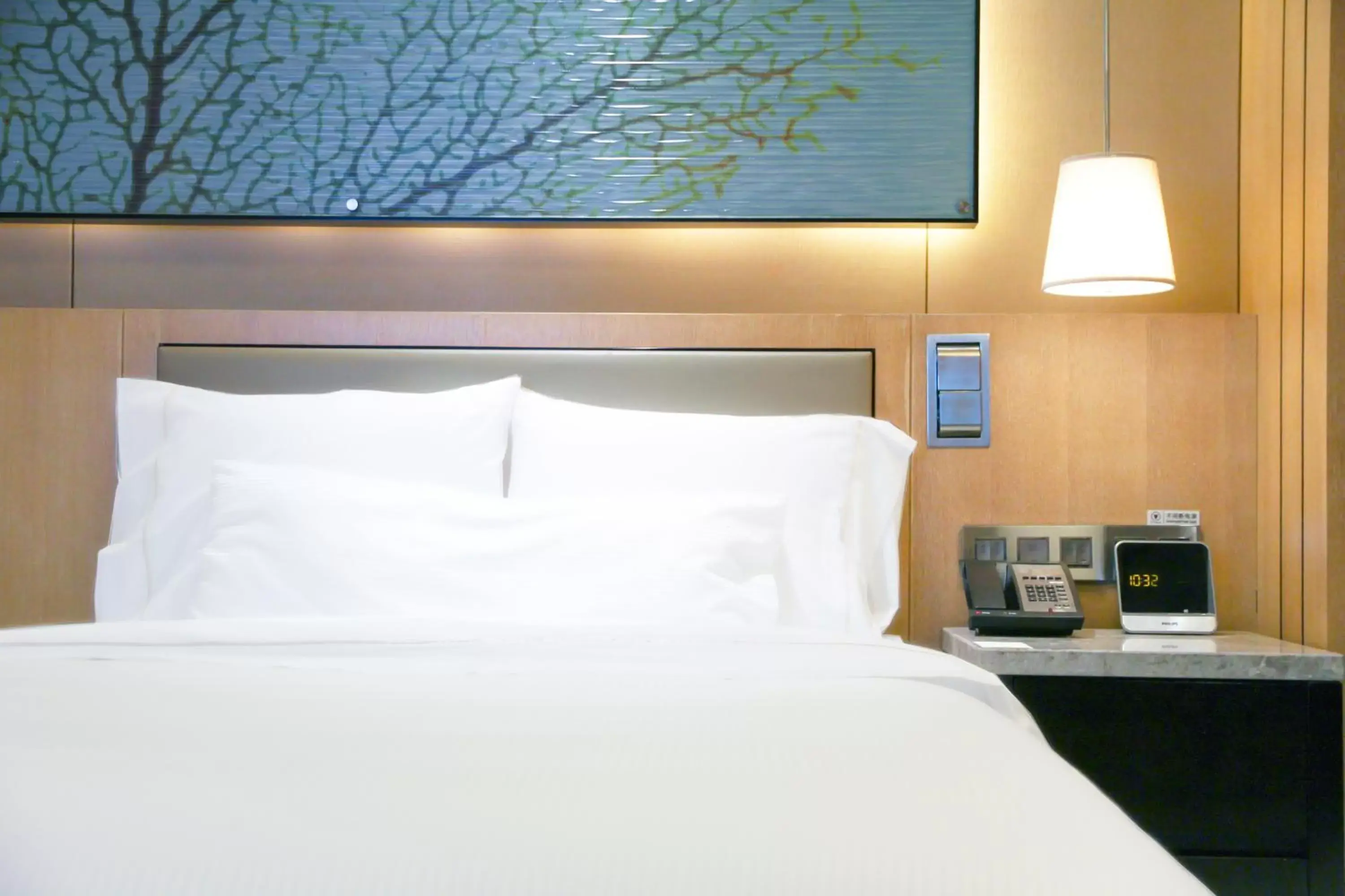 Bed in The Westin Qingdao - Instagrammable