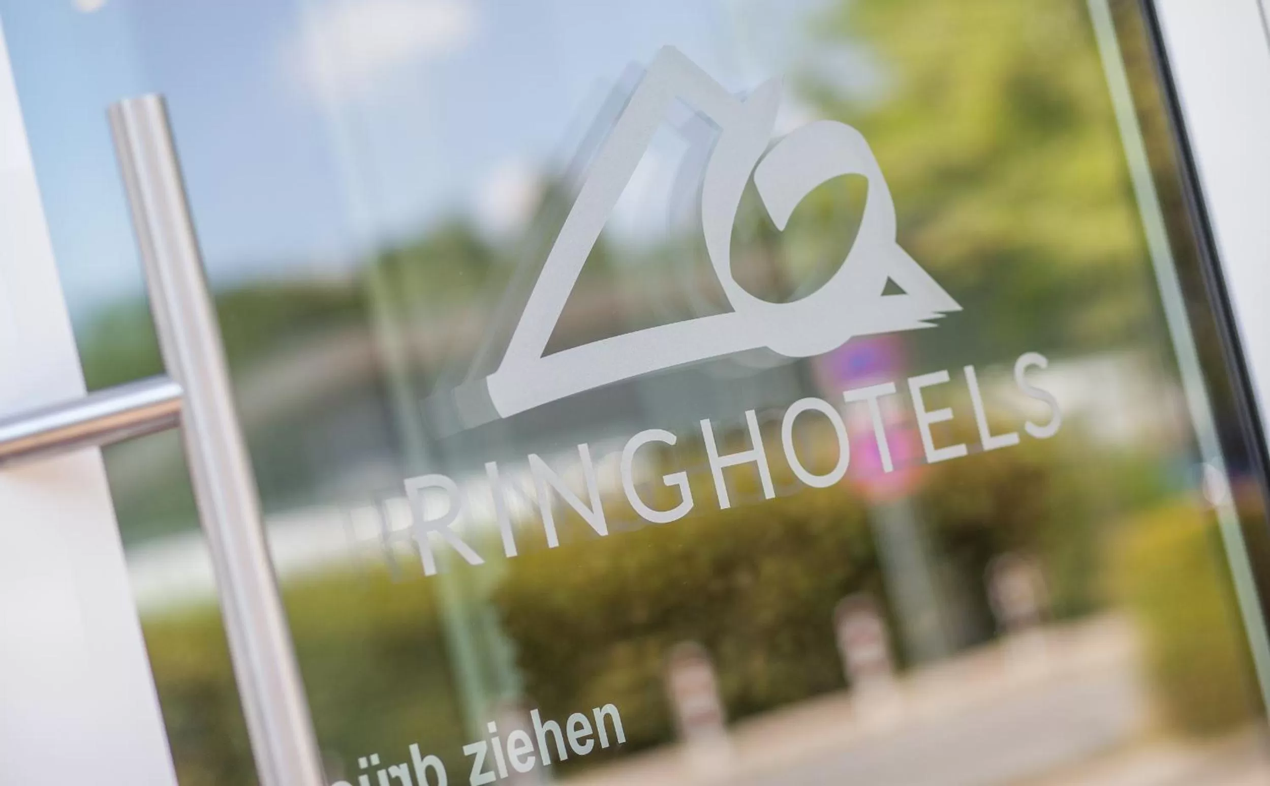 Property logo or sign in Ringhotel Ahrensburg